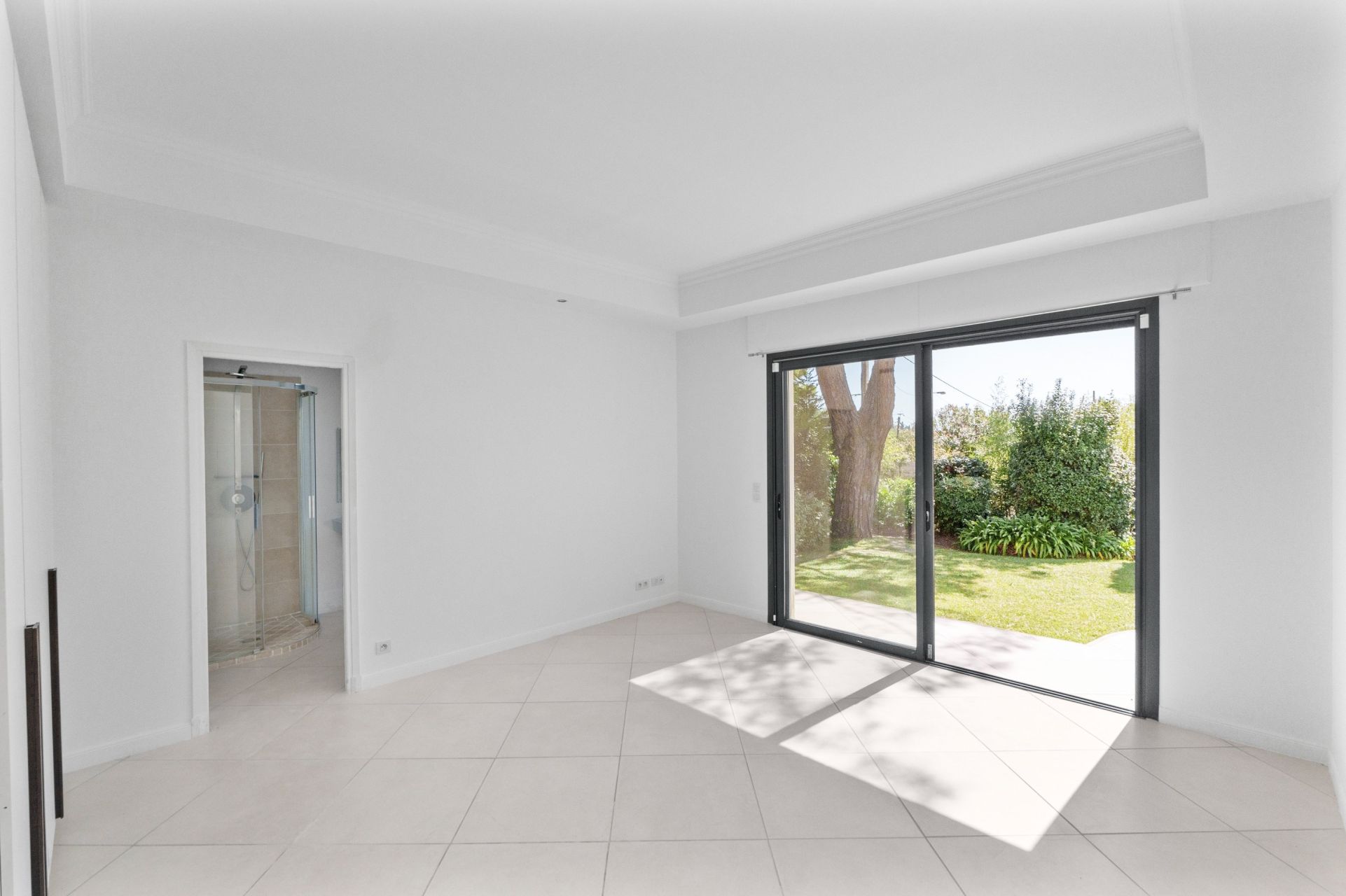 maison contemporaine 4 Pièces en vente sur MOUGINS (06250)