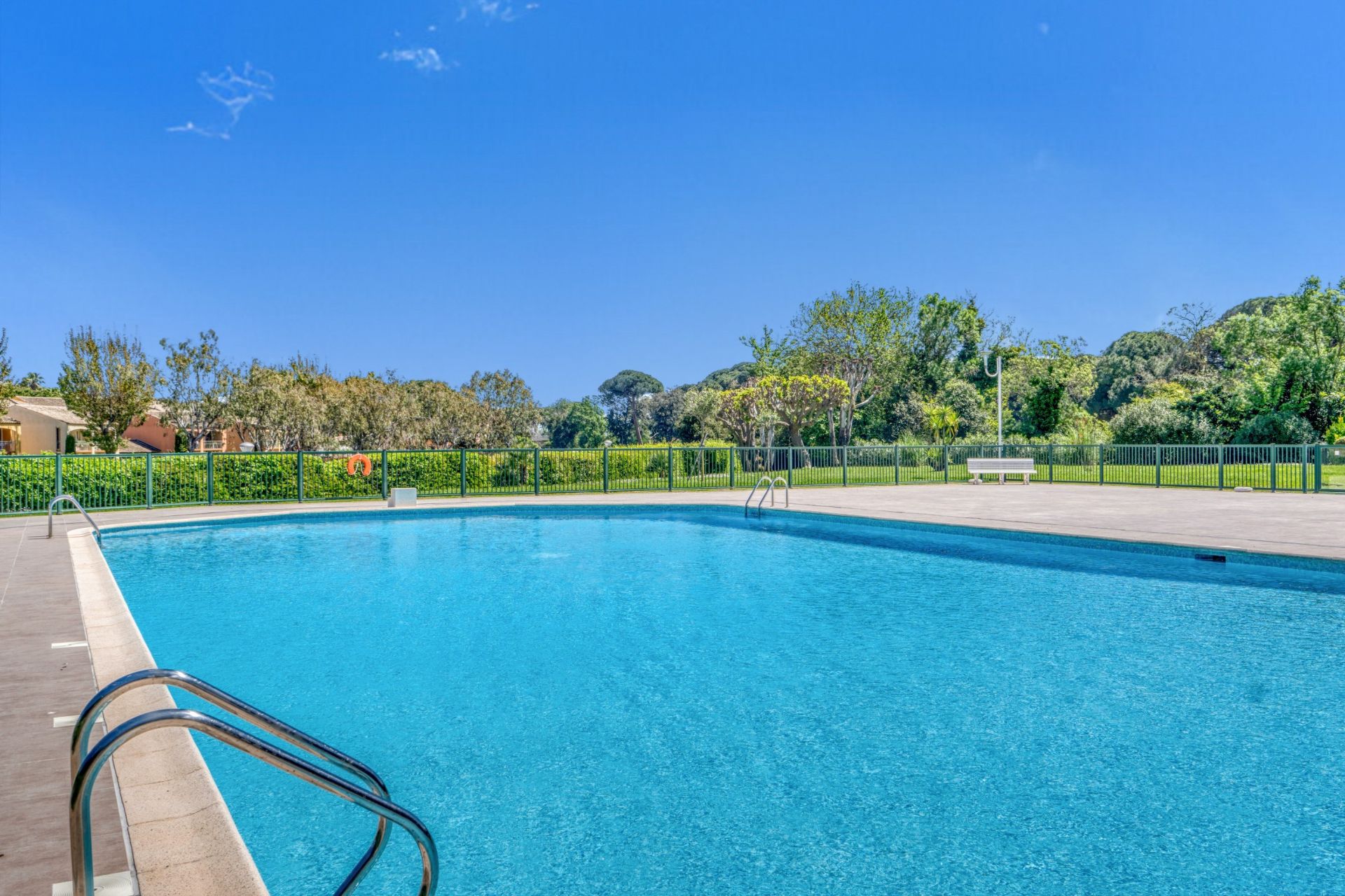 appartement 3 Pièces en vente sur MANDELIEU LA NAPOULE (06210)