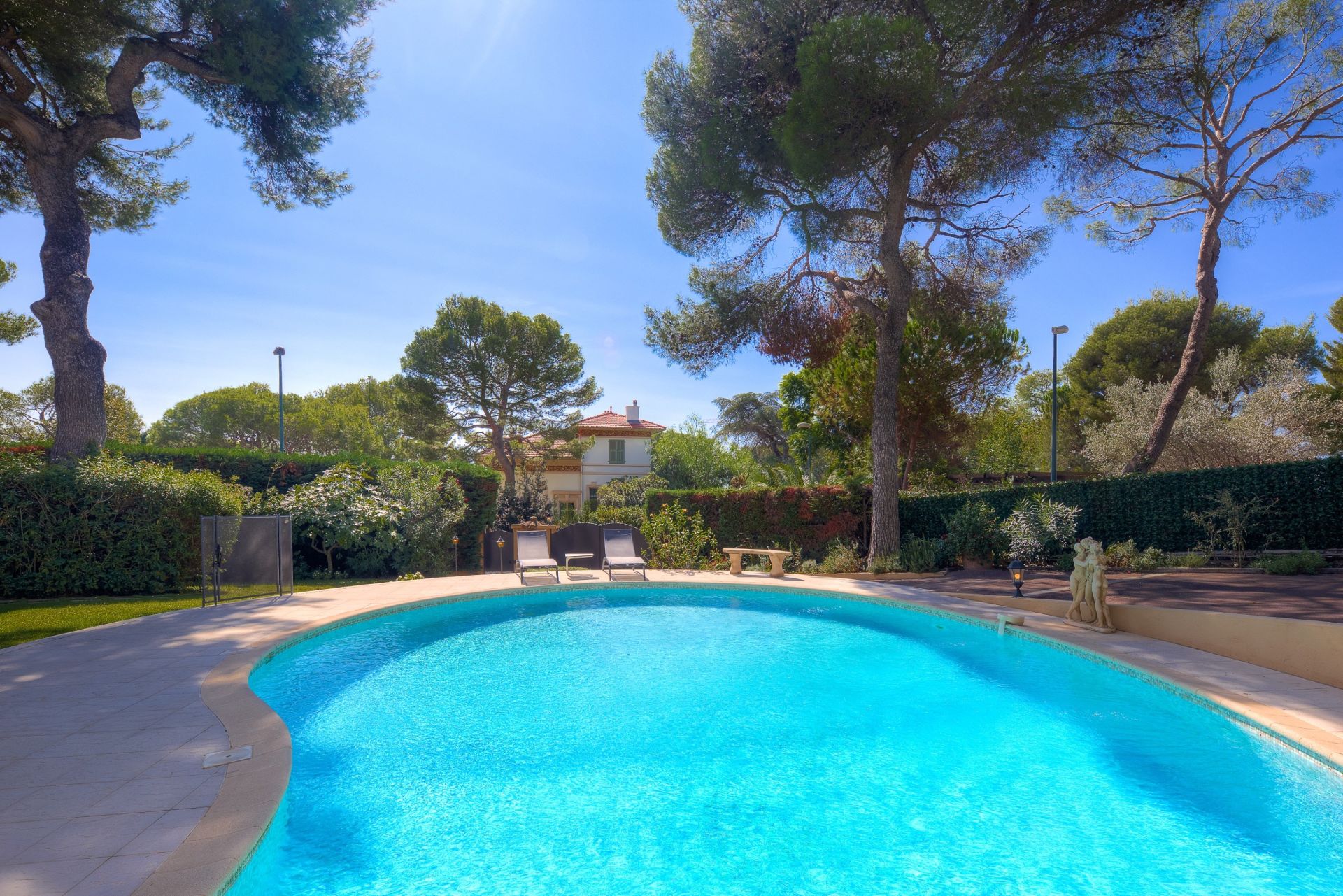 villa 7 Pièces en vente sur ST JEAN CAP FERRAT (06230)