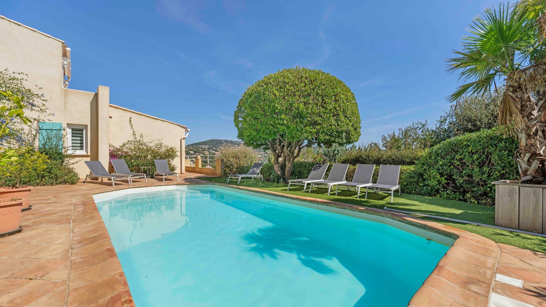 villa 7 Pièces en vente sur LES ISSAMBRES (83380)