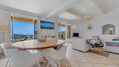 Vente Villa Les Issambres 7 Pièces 150 m²