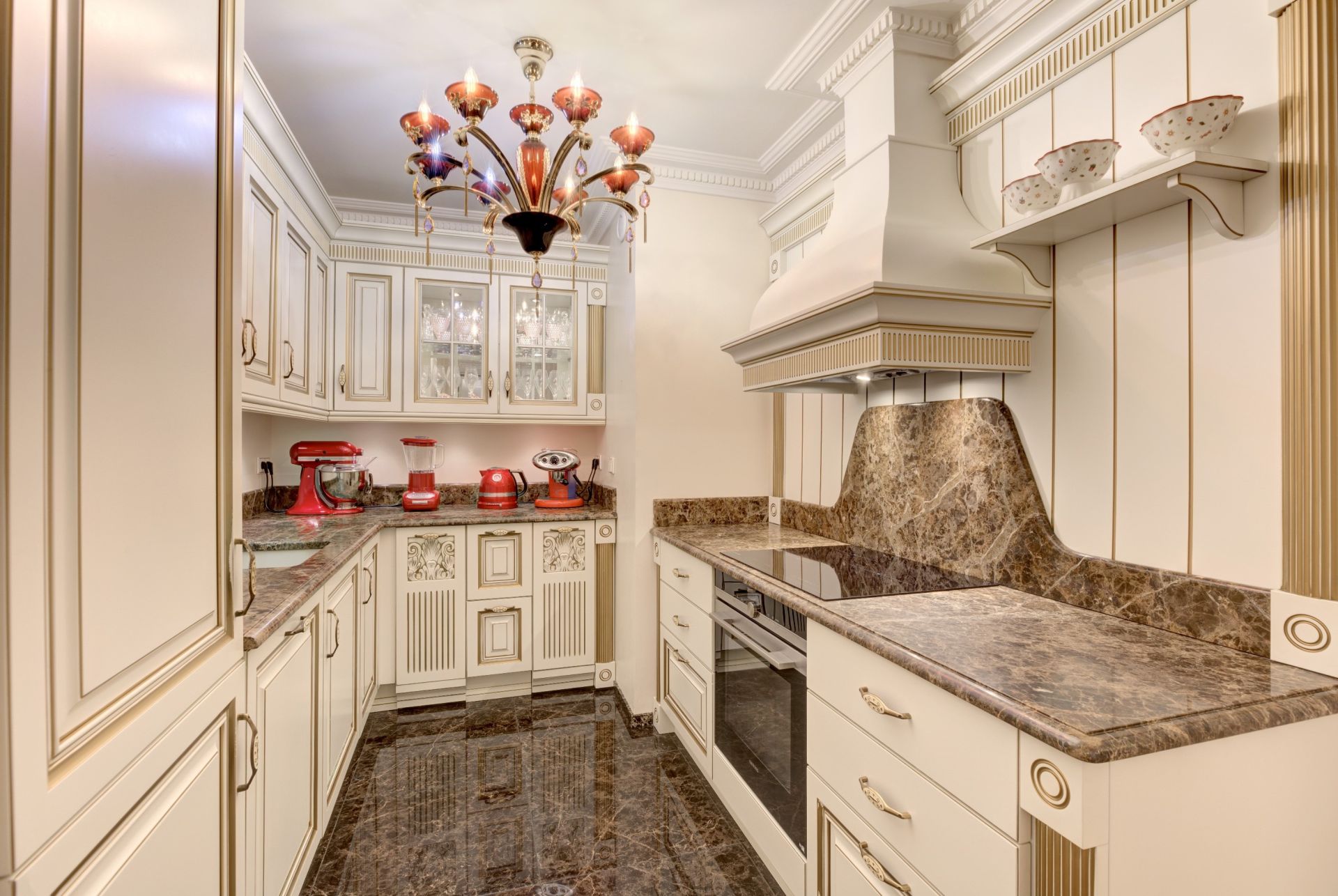 apartment 4 Rooms for sale on CANNES (06400)