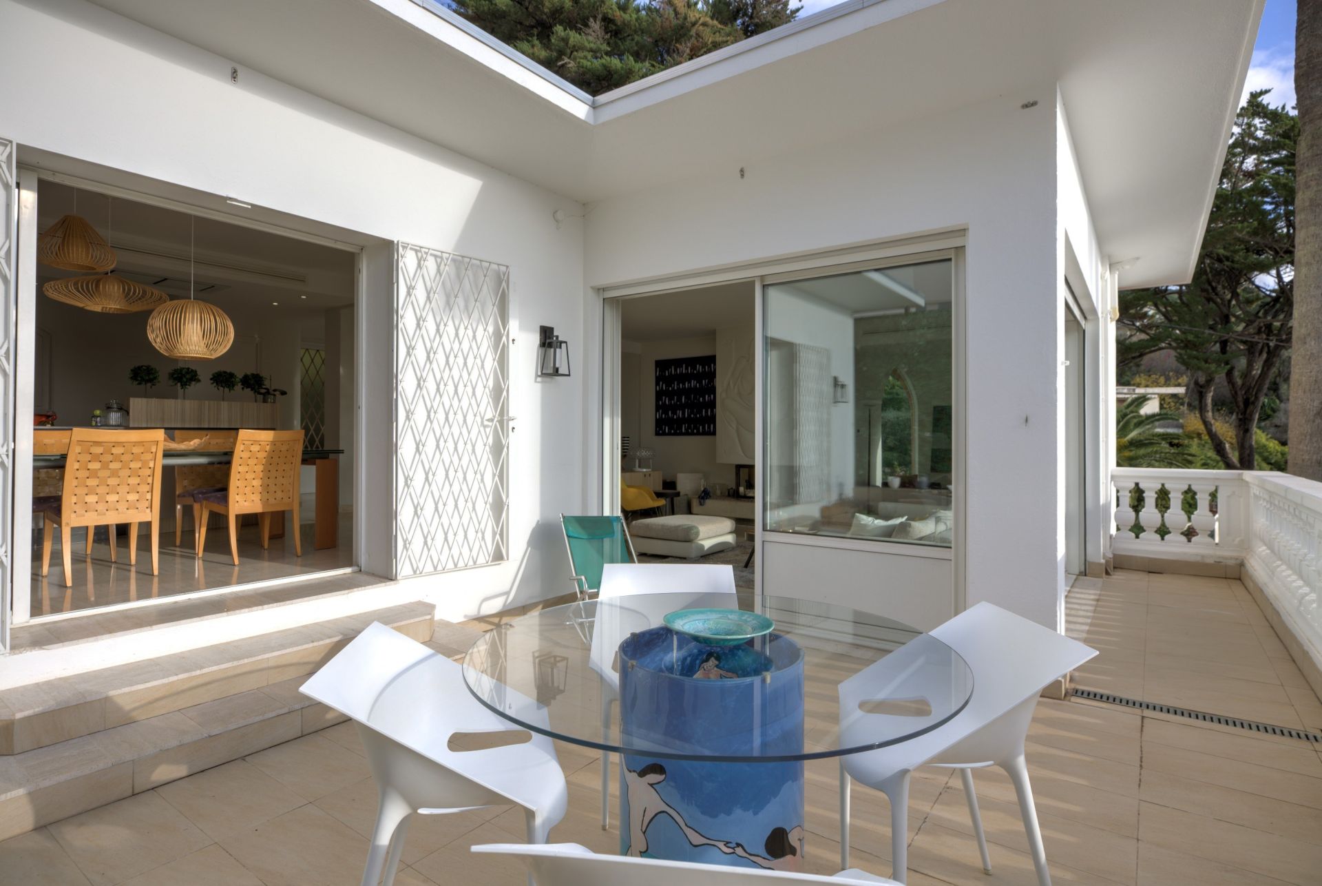 house 6 Rooms for sale on LE CANNET (06110)