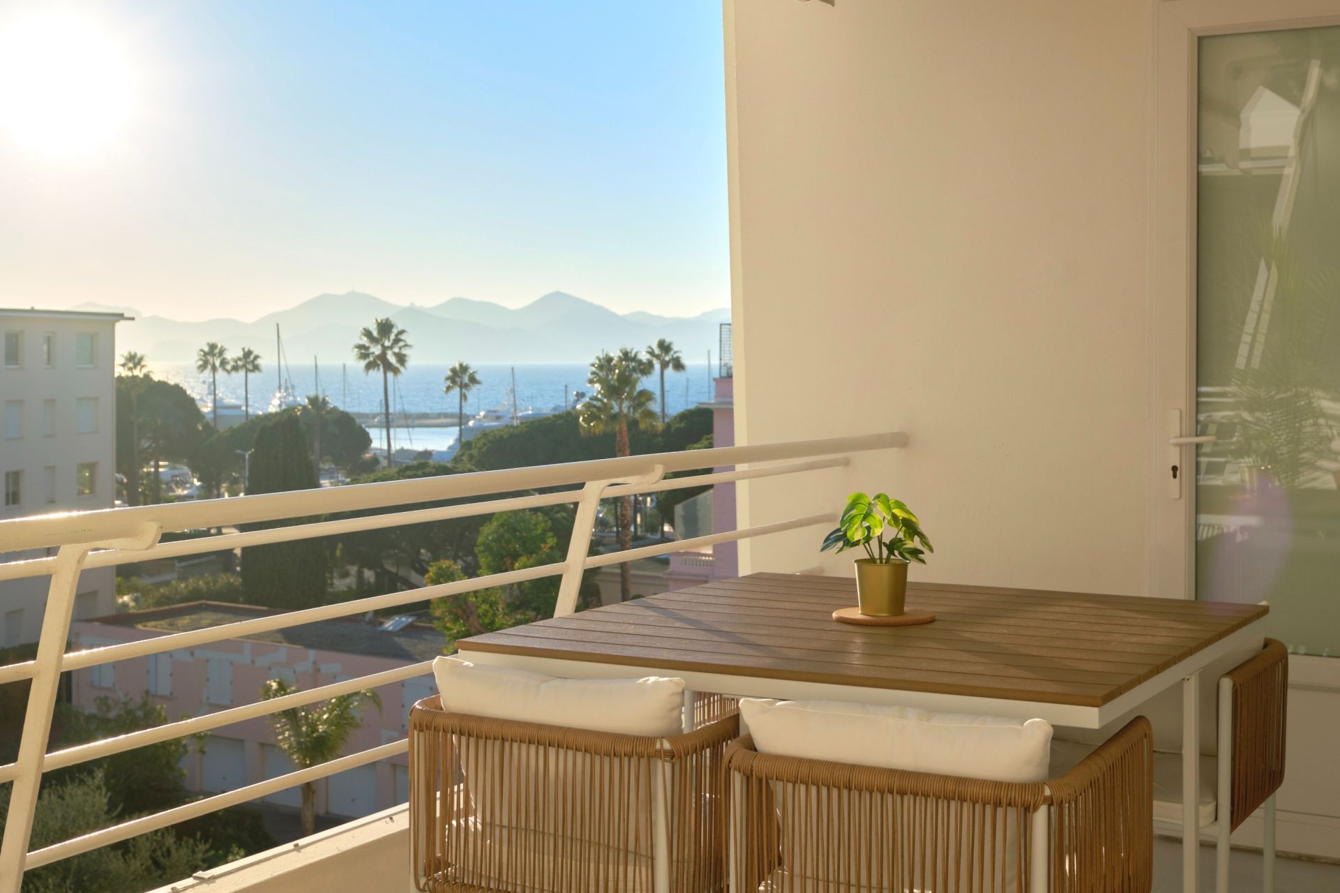 appartement 2 Pièces en vente sur CANNES (06400)