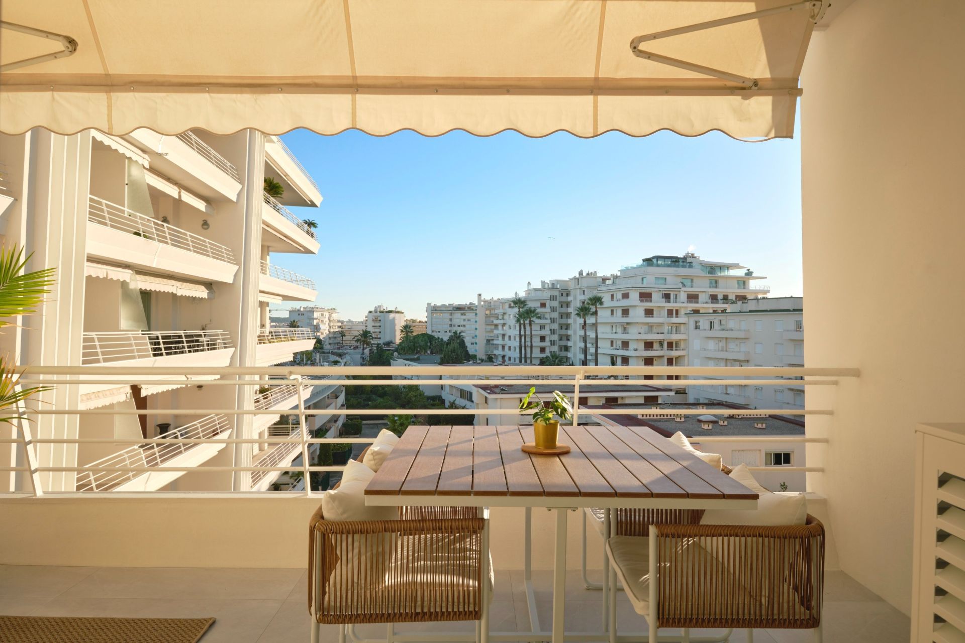 appartement 2 Pièces en vente sur CANNES (06400)