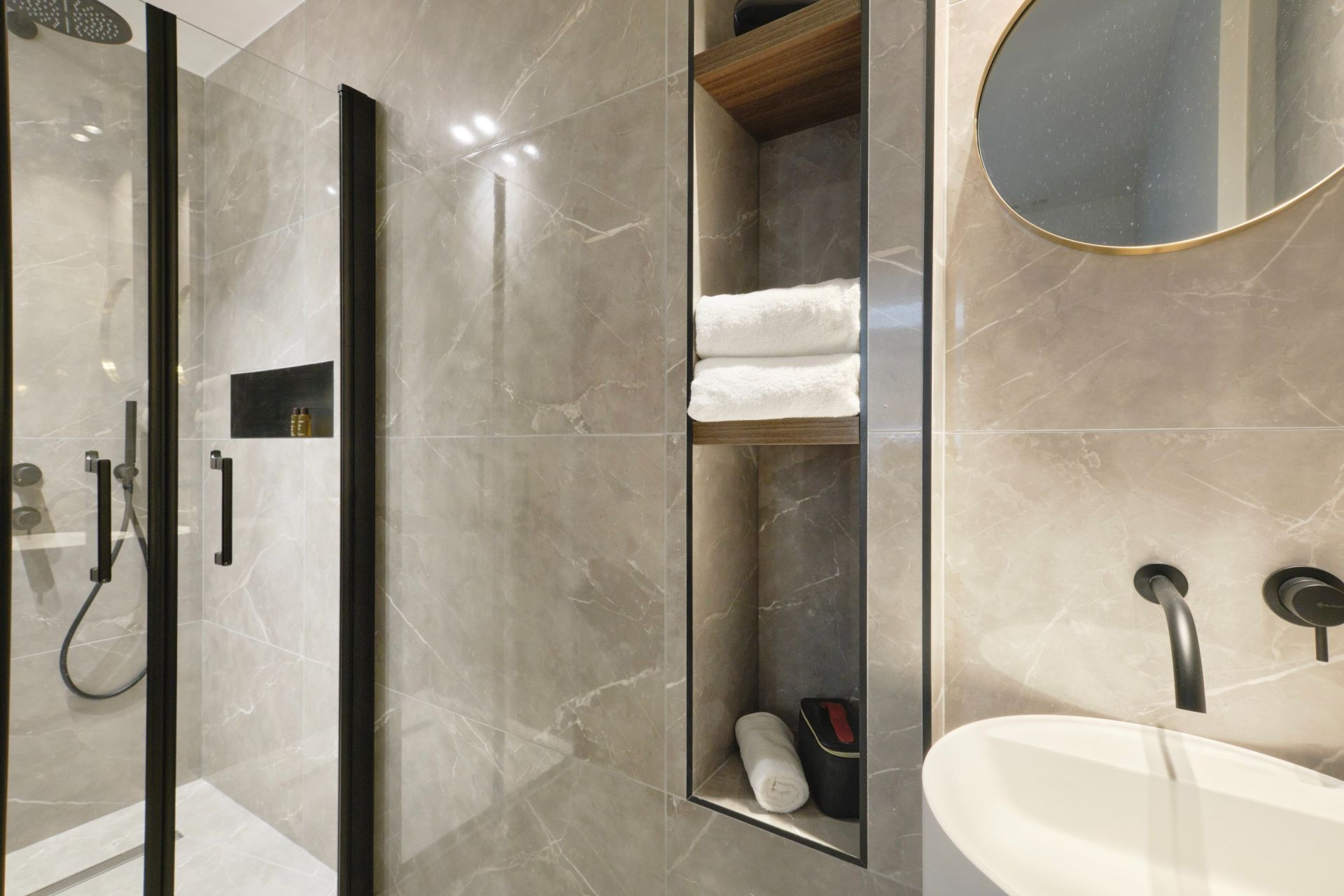 appartement 2 Pièces en vente sur CANNES (06400)