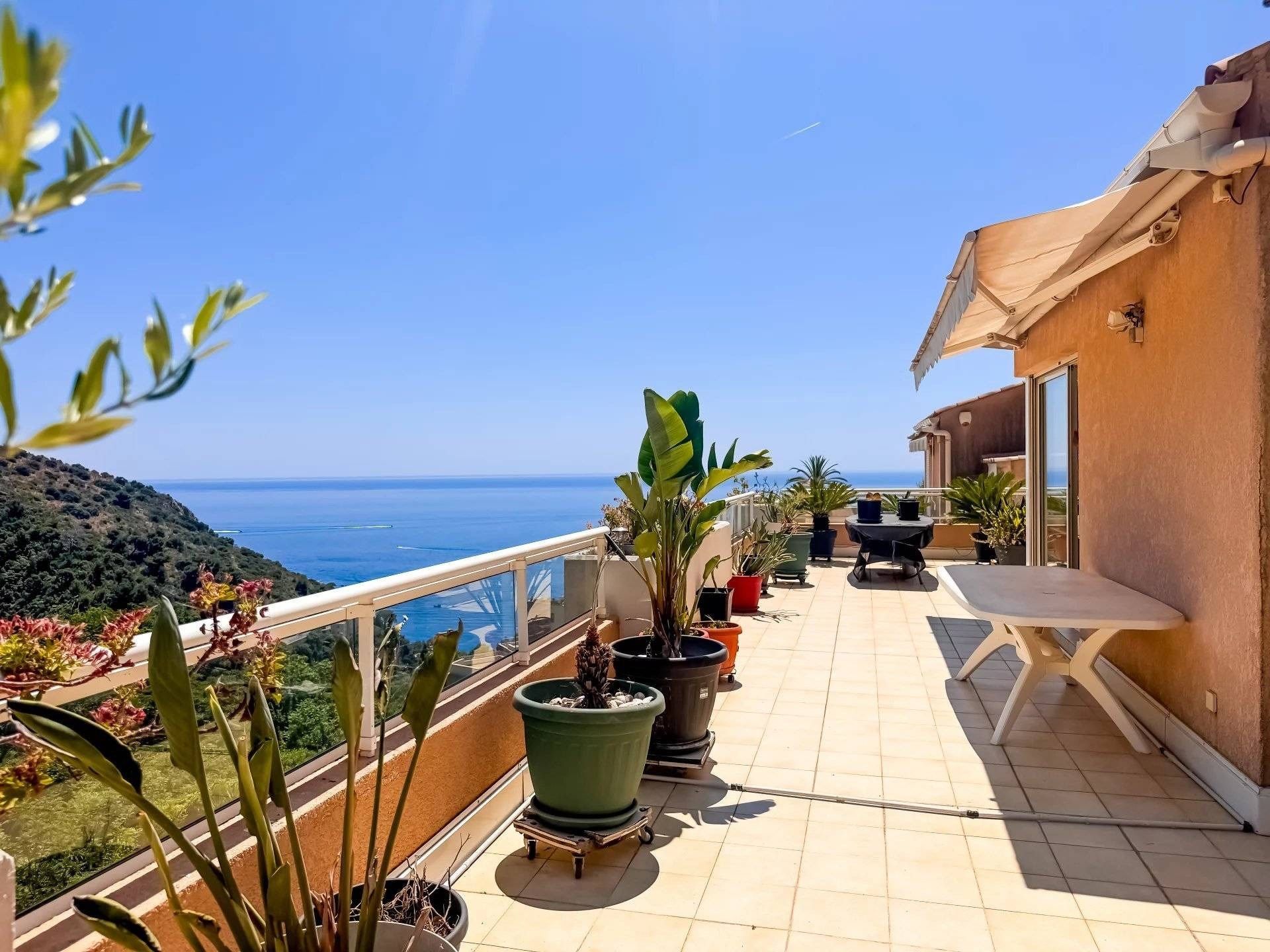duplex 4 Pièces en vente sur EZE (06360)