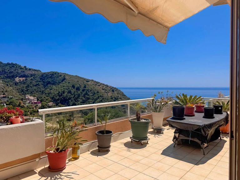 duplex 4 Pièces en vente sur EZE (06360)