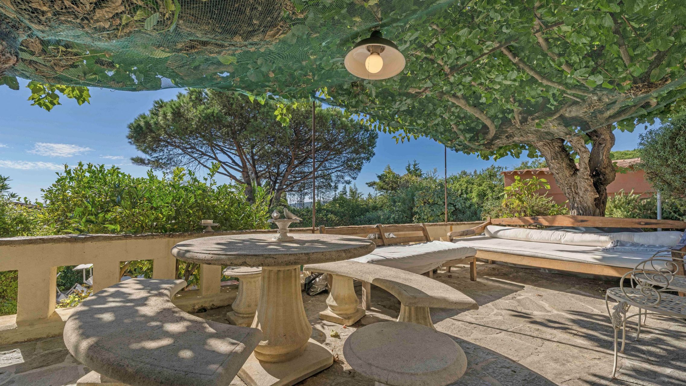 villa 9 Pièces en vente sur ST TROPEZ (83990)