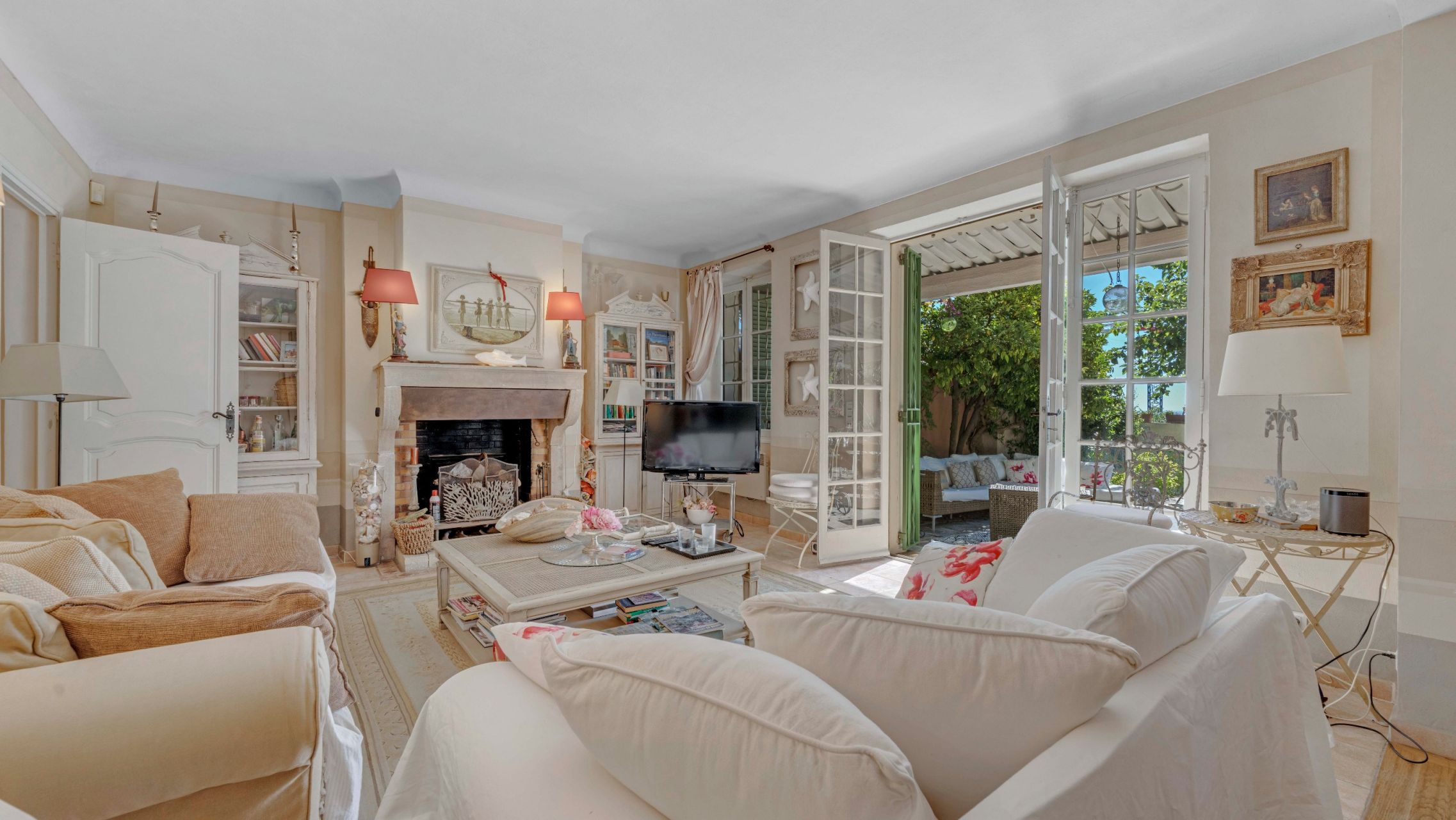 villa 9 Pièces en vente sur ST TROPEZ (83990)