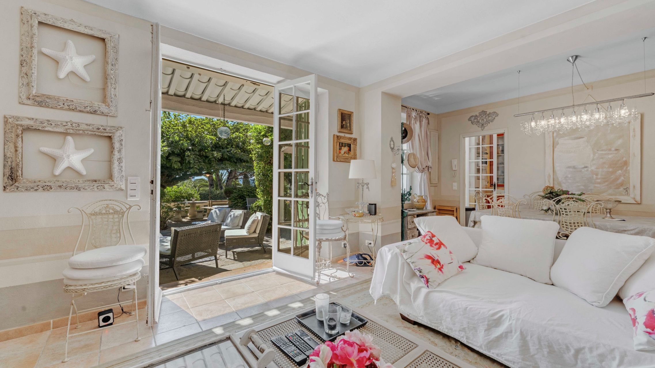 villa 9 Pièces en vente sur ST TROPEZ (83990)