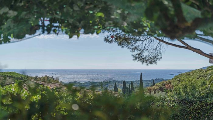 Vente Villa Saint-Tropez 9 Pièces 200 m²