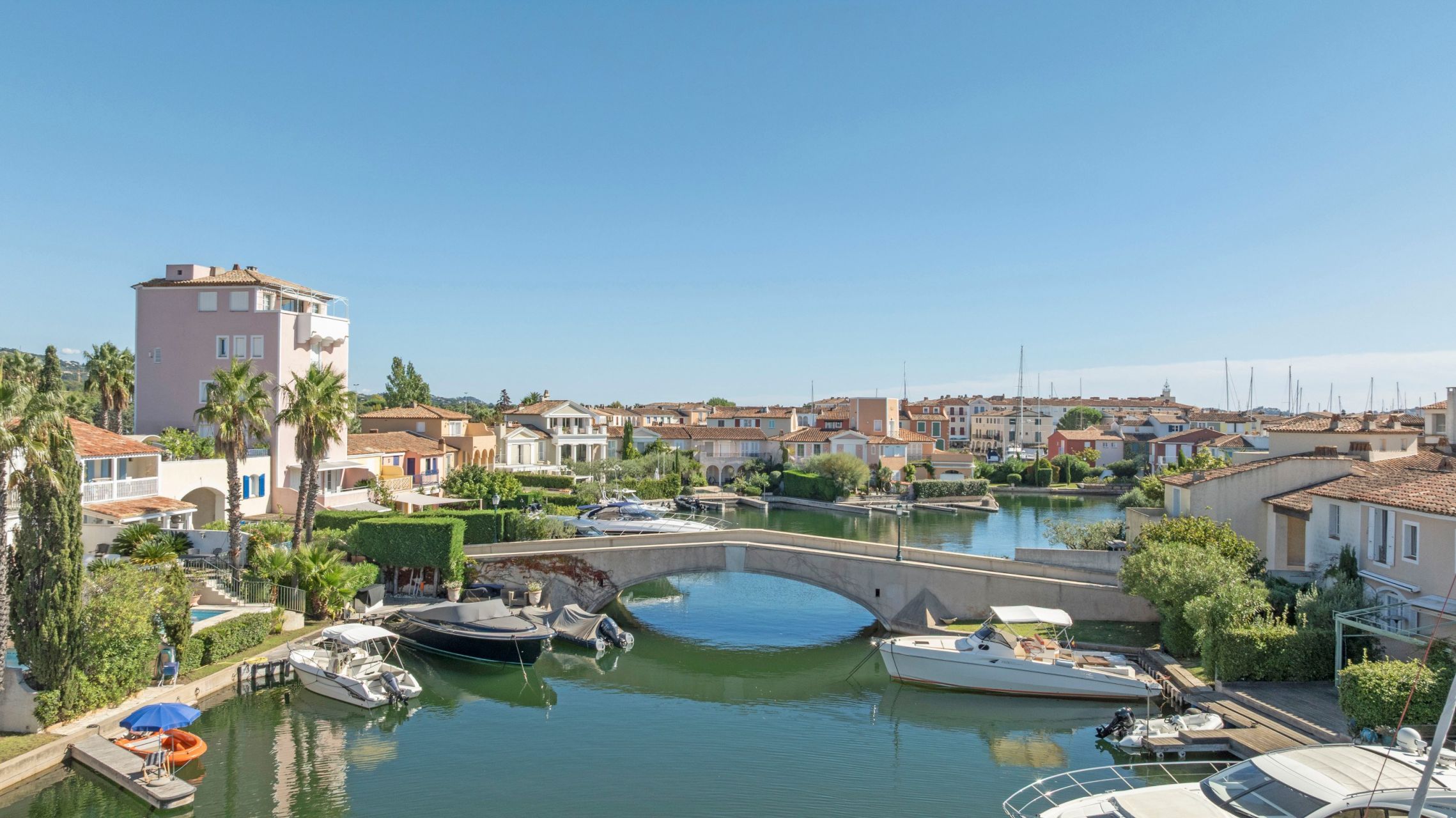 villa 5 Pièces en vente sur PORT GRIMAUD (83310)