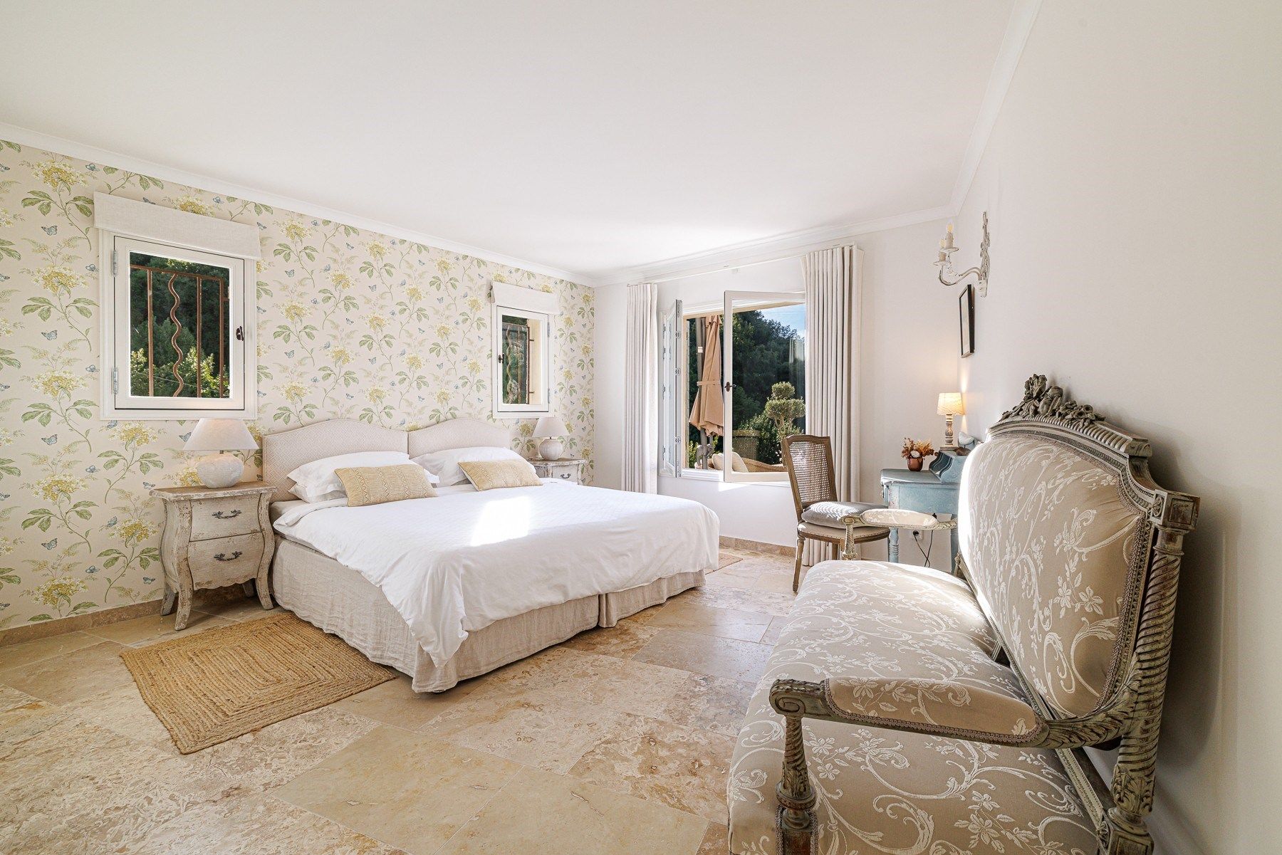 maison provençale 9 Pièces en vente sur VENCE (06140)