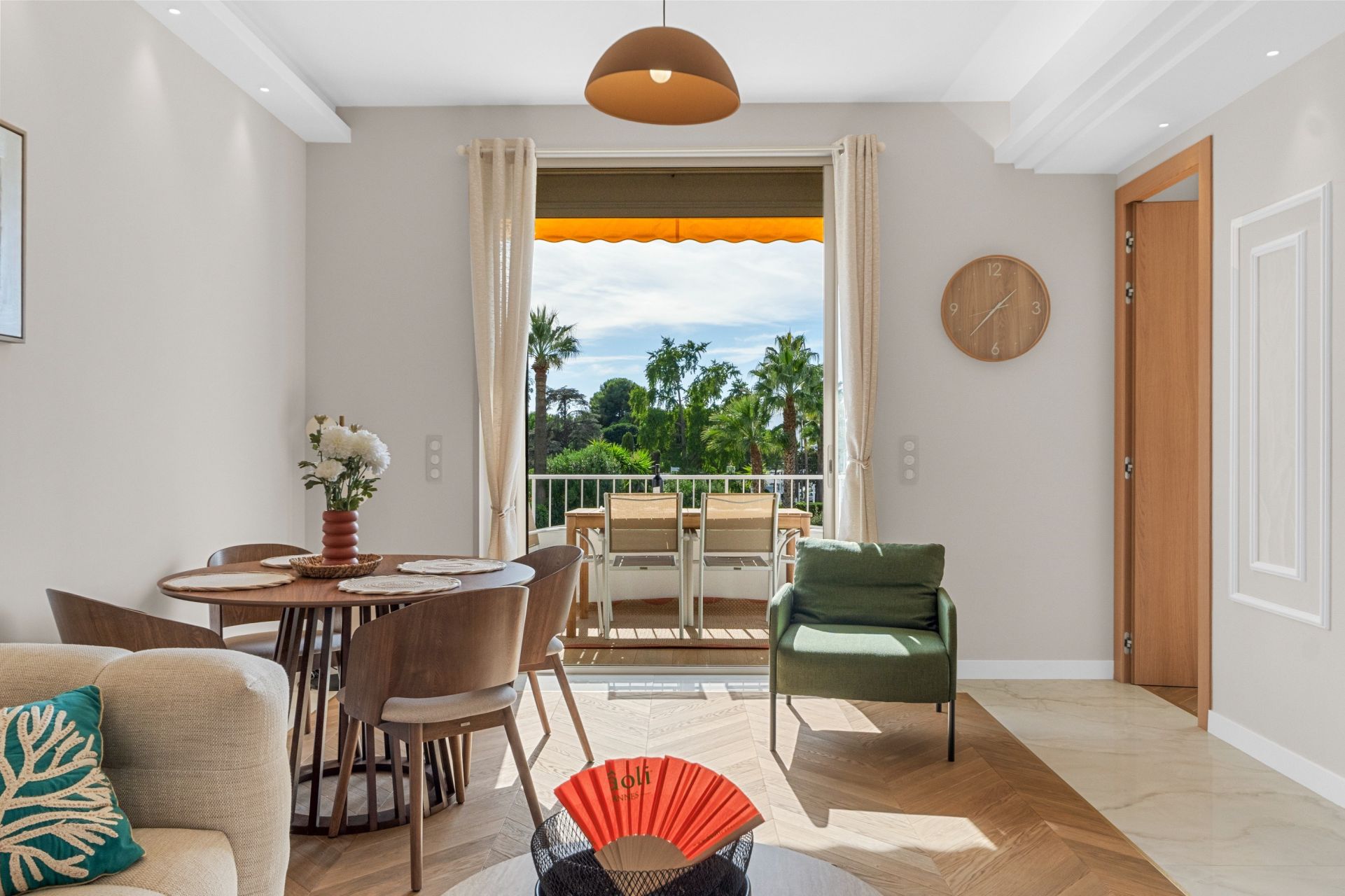 apartment 3 Rooms for sale on CANNES (06400)