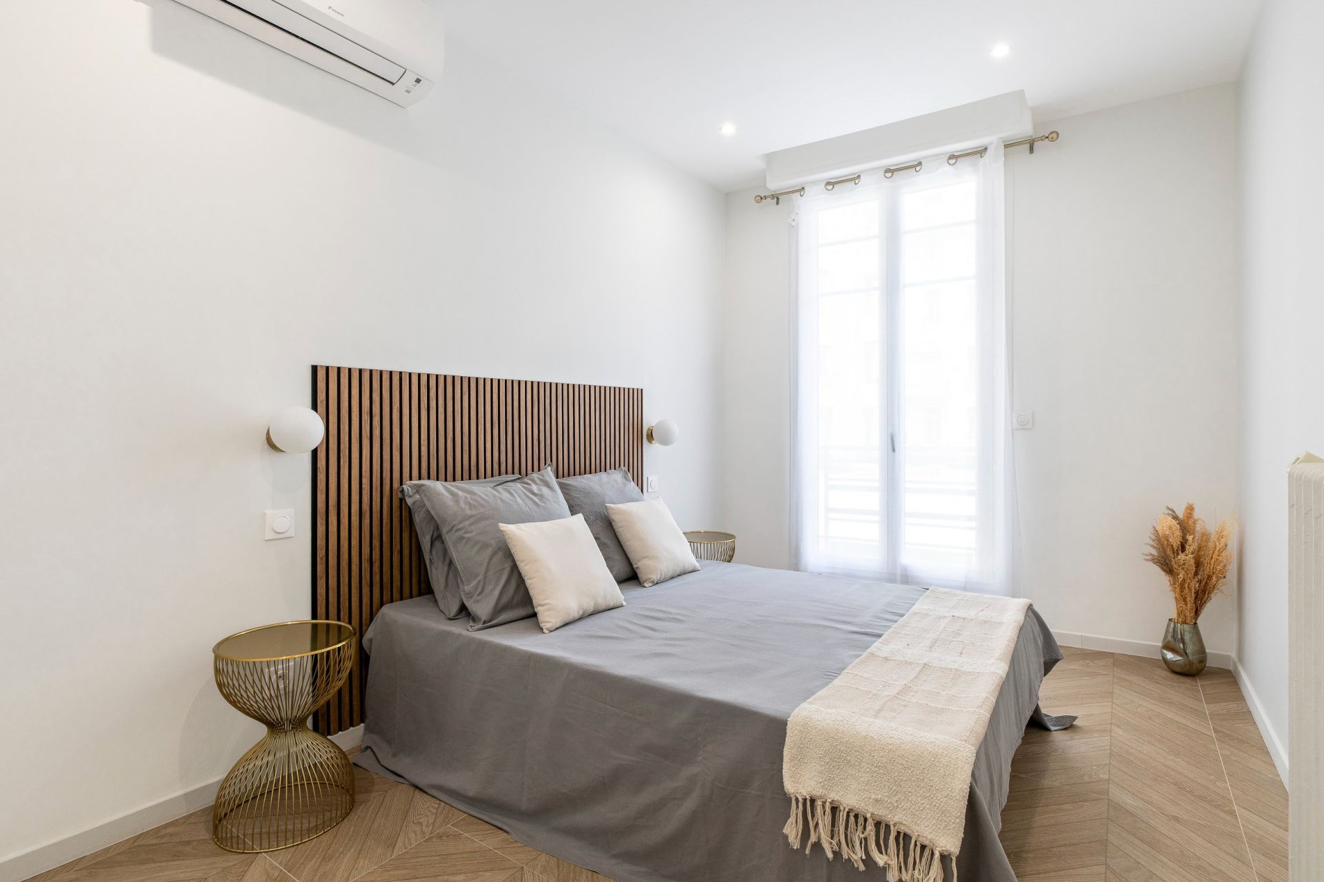 apartment 4 Rooms for sale on NICE (06000)