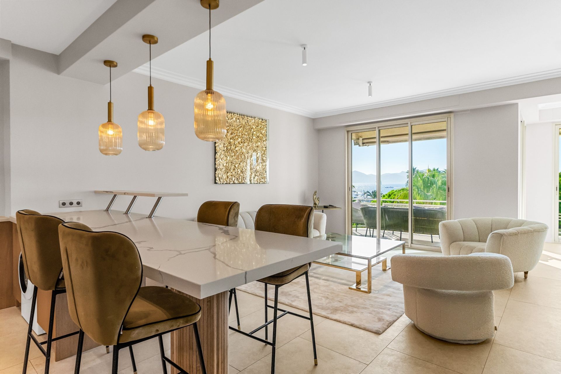 apartment 3 Rooms for sale on CANNES (06400)