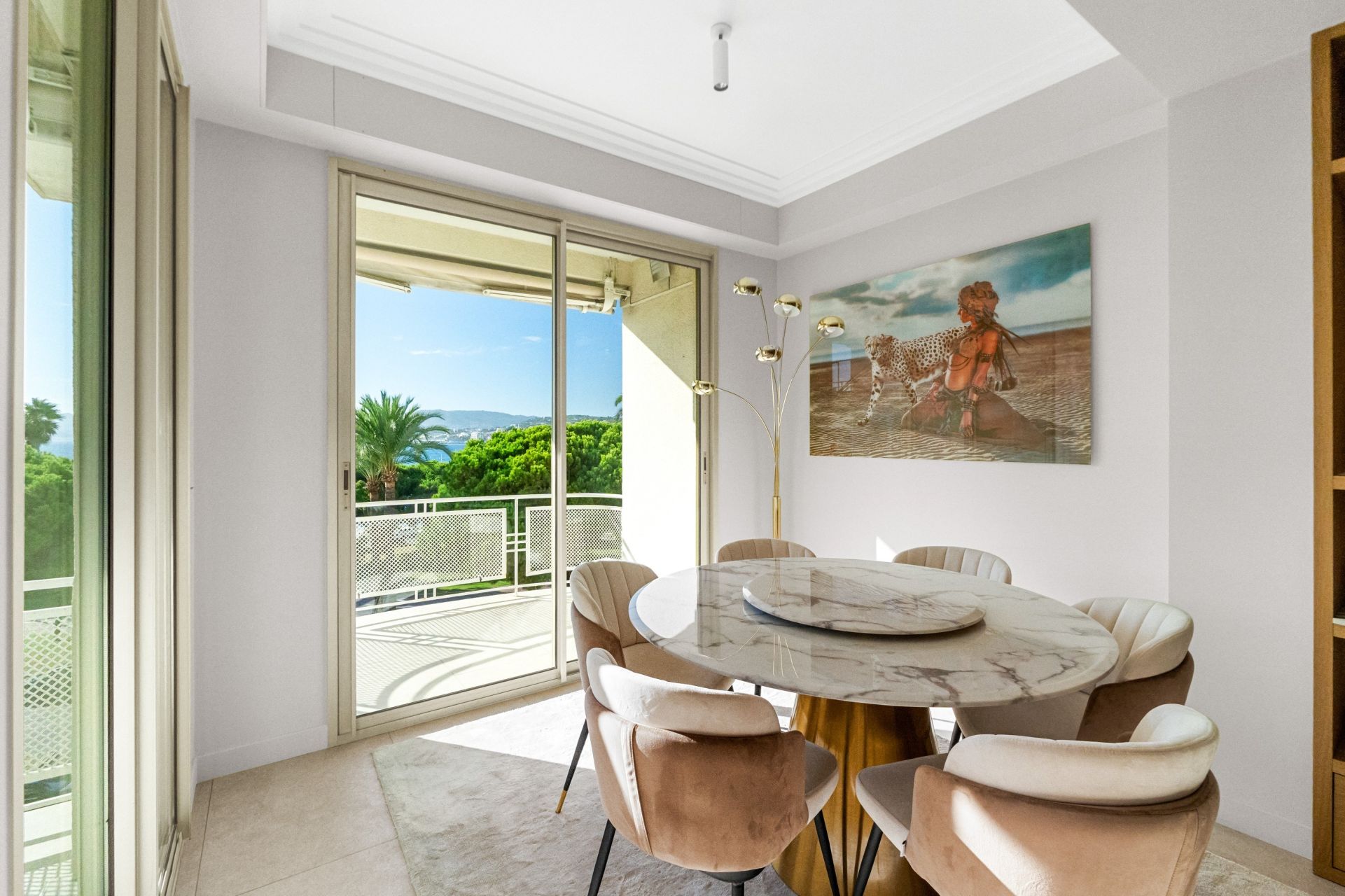 apartment 3 Rooms for sale on CANNES (06400)