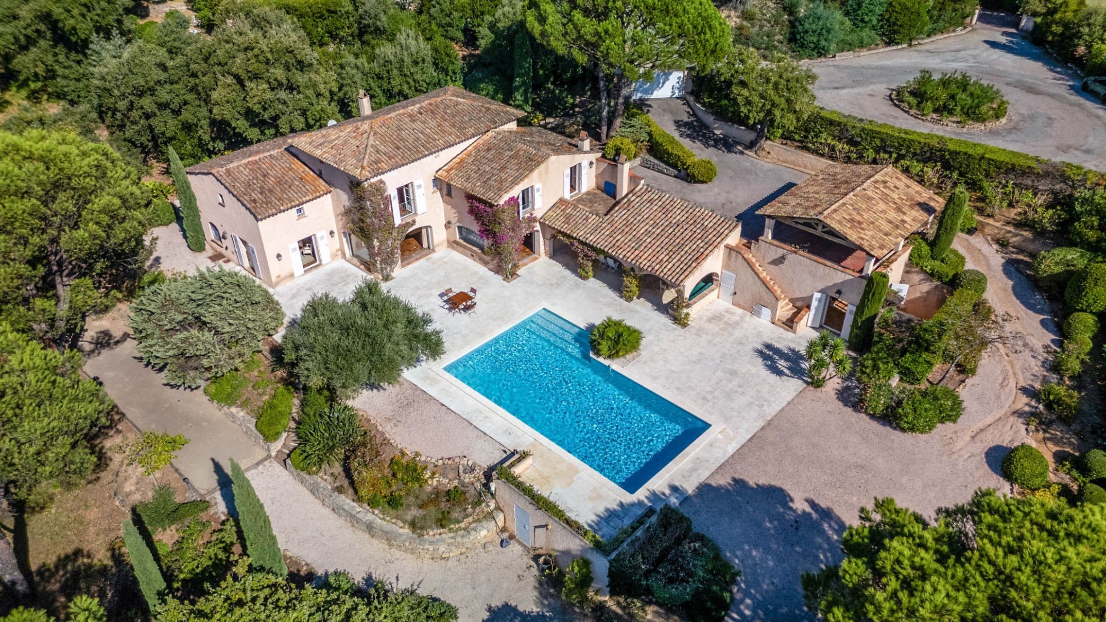 maison provençale 9 Pièces en vente sur GRIMAUD (83310)