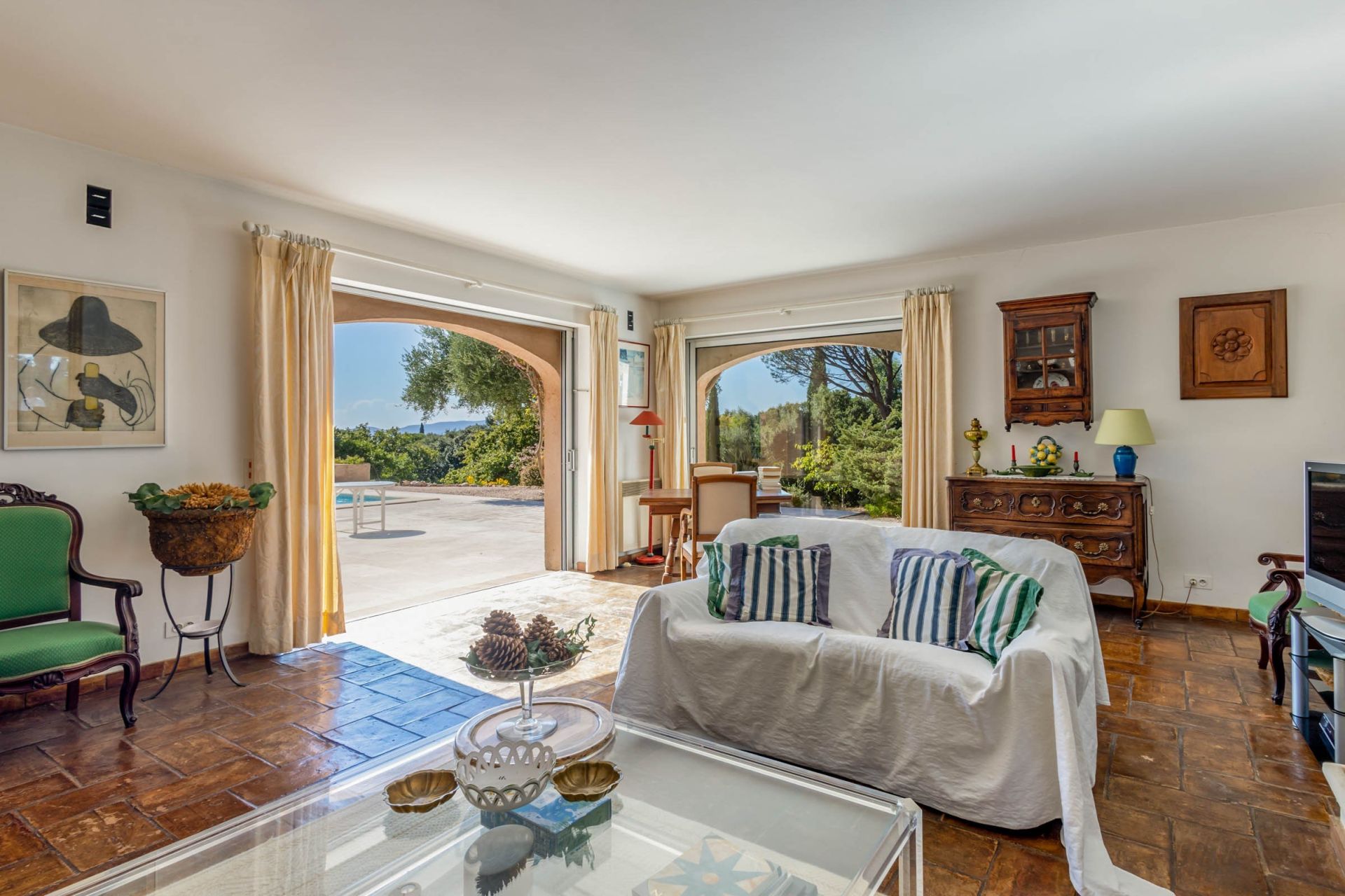 provencal house 9 Rooms for sale on GRIMAUD (83310)