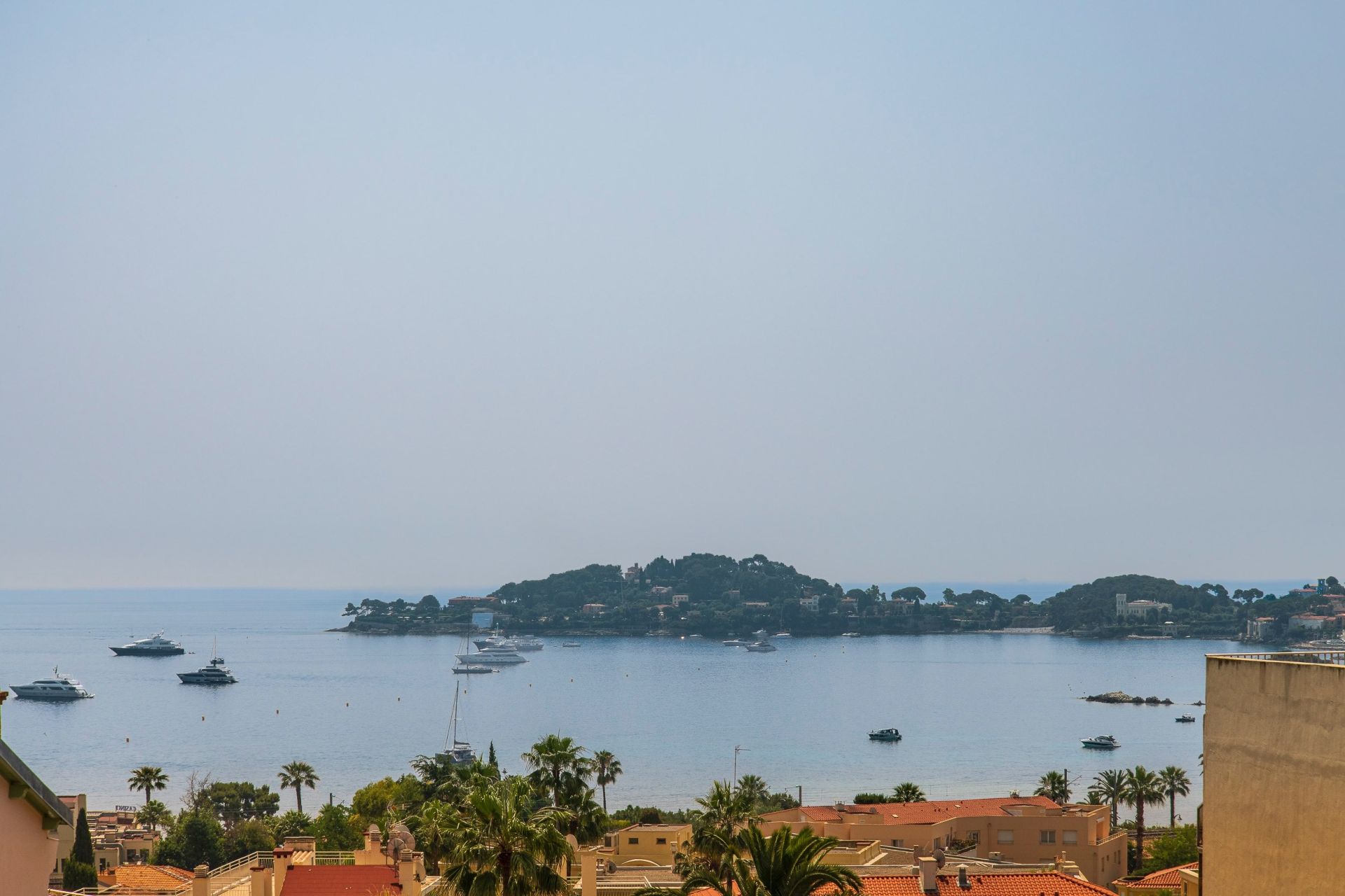 appartement 3 Pièces en vente sur BEAULIEU SUR MER (06310)
