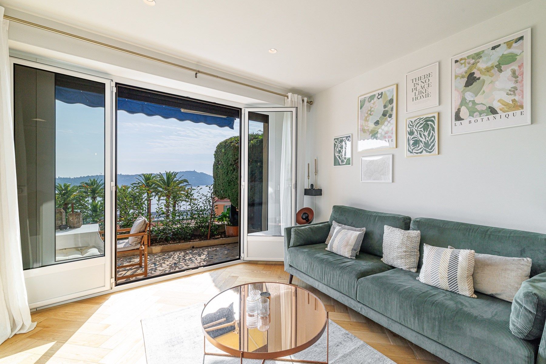 appartement 2 Pièces en vente sur VILLEFRANCHE SUR MER (06230)