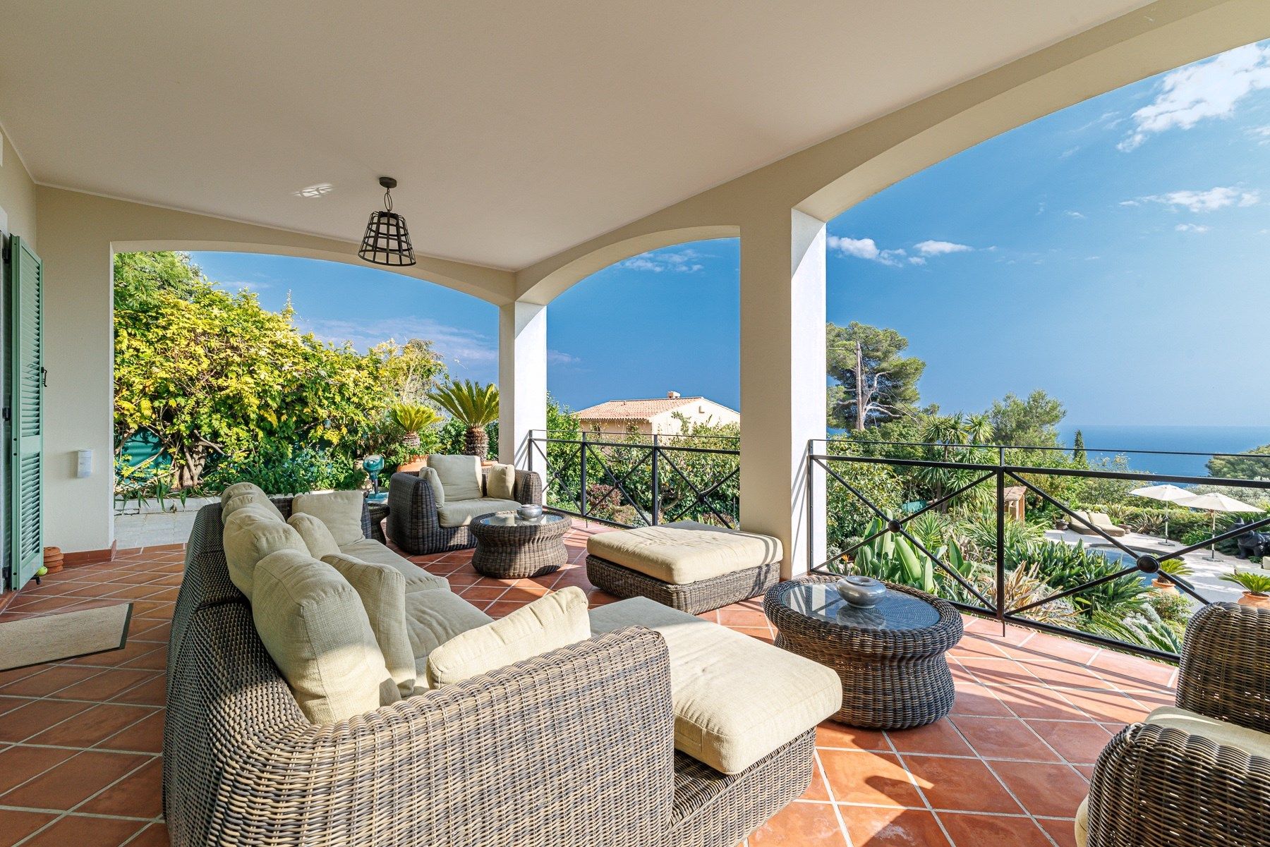 villa 6 Pièces en vente sur LA TURBIE (06320)