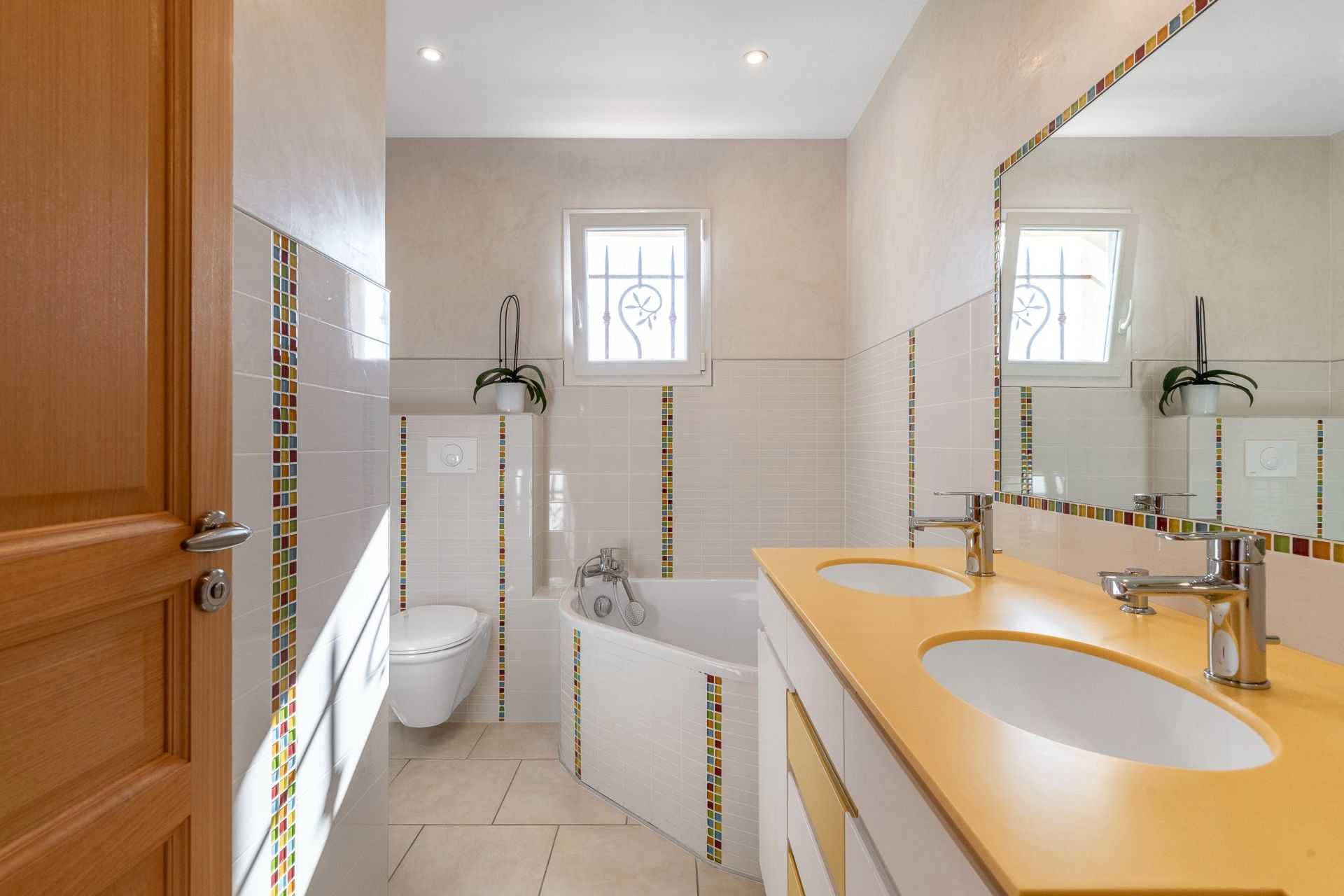 villa 5 Pièces en vente sur GATTIERES (06510)