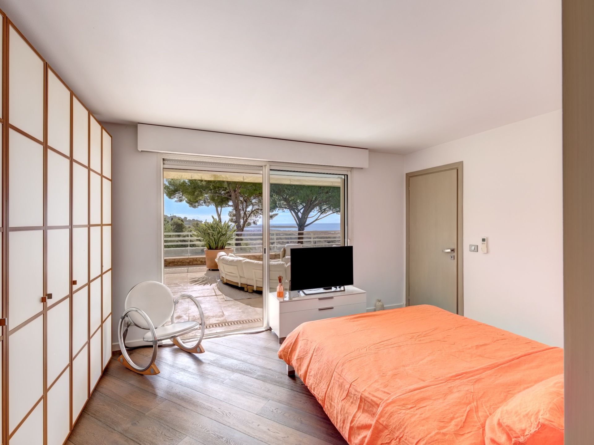 appartement 5 Pièces en vente sur LE CANNET (06110)
