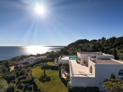 Sale Contemporary house Sainte-Maxime 10&nbsp;Rooms 370&nbsp;m²