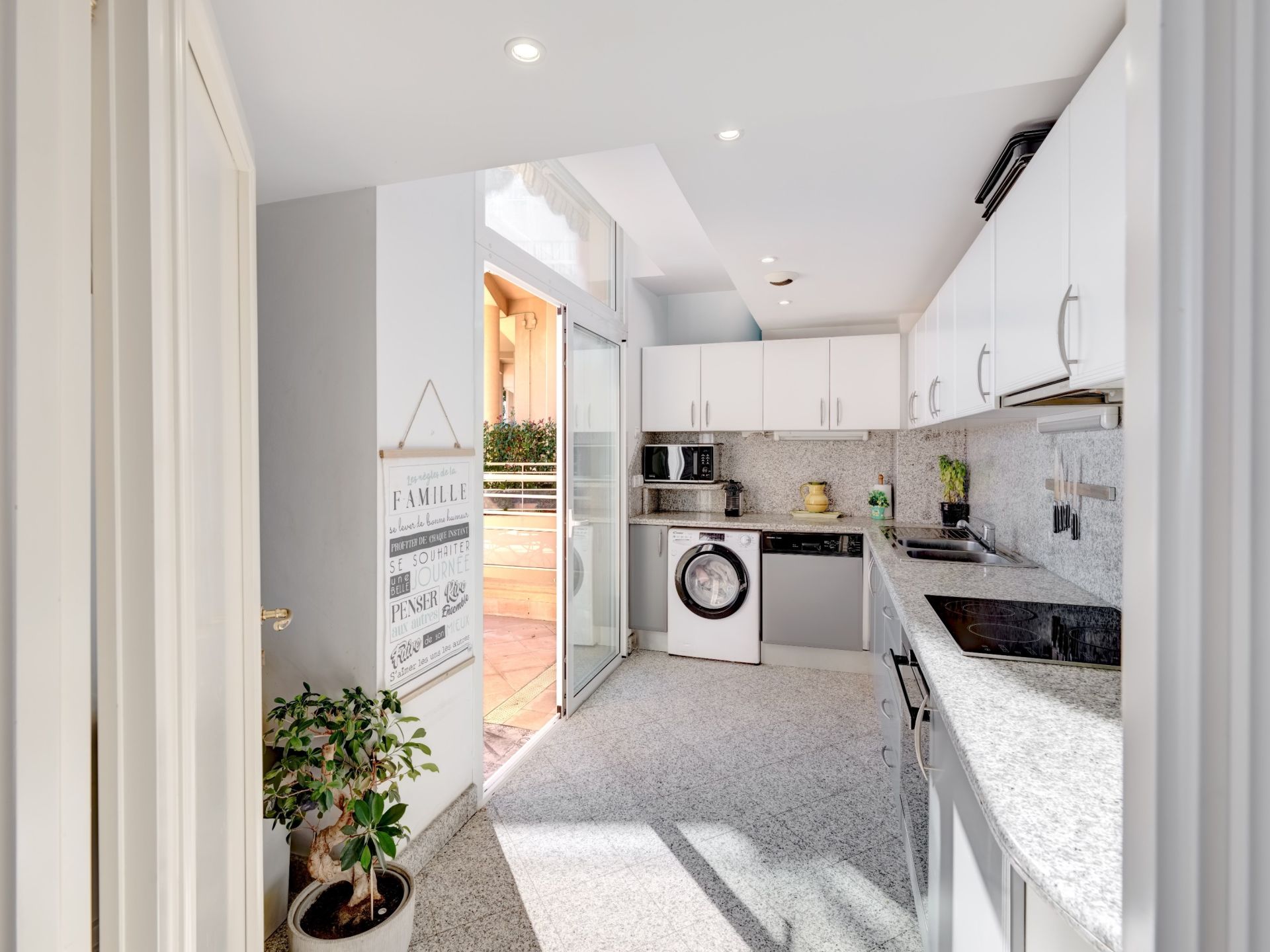 duplex 5 Pièces en vente sur BEAUSOLEIL (06240)