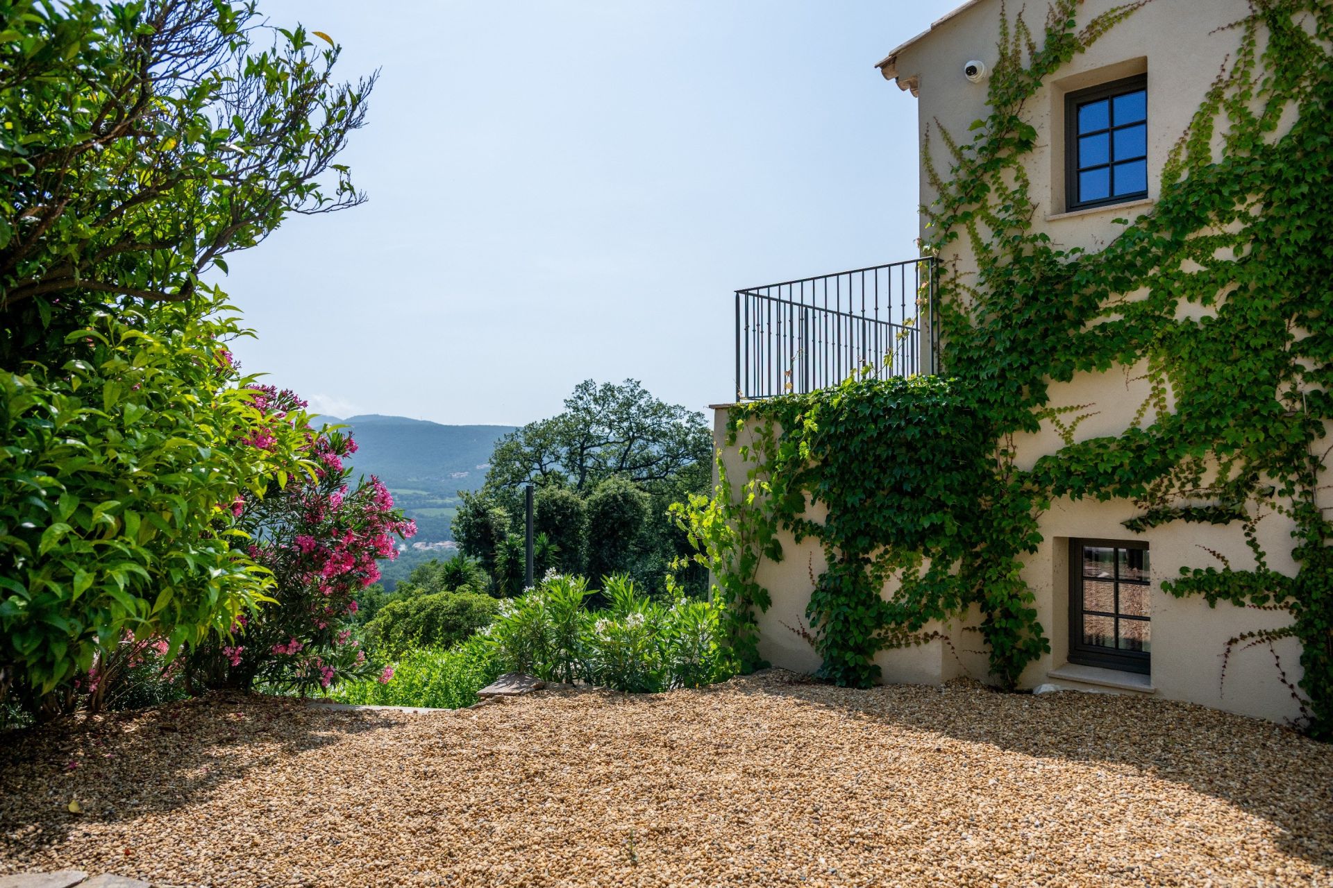 maison provençale 8 Pièces en vente sur GASSIN (83580)