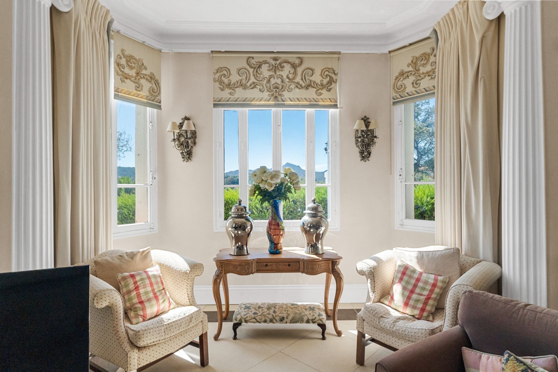 mansion 12 Rooms for sale on MANDELIEU LA NAPOULE (06210)