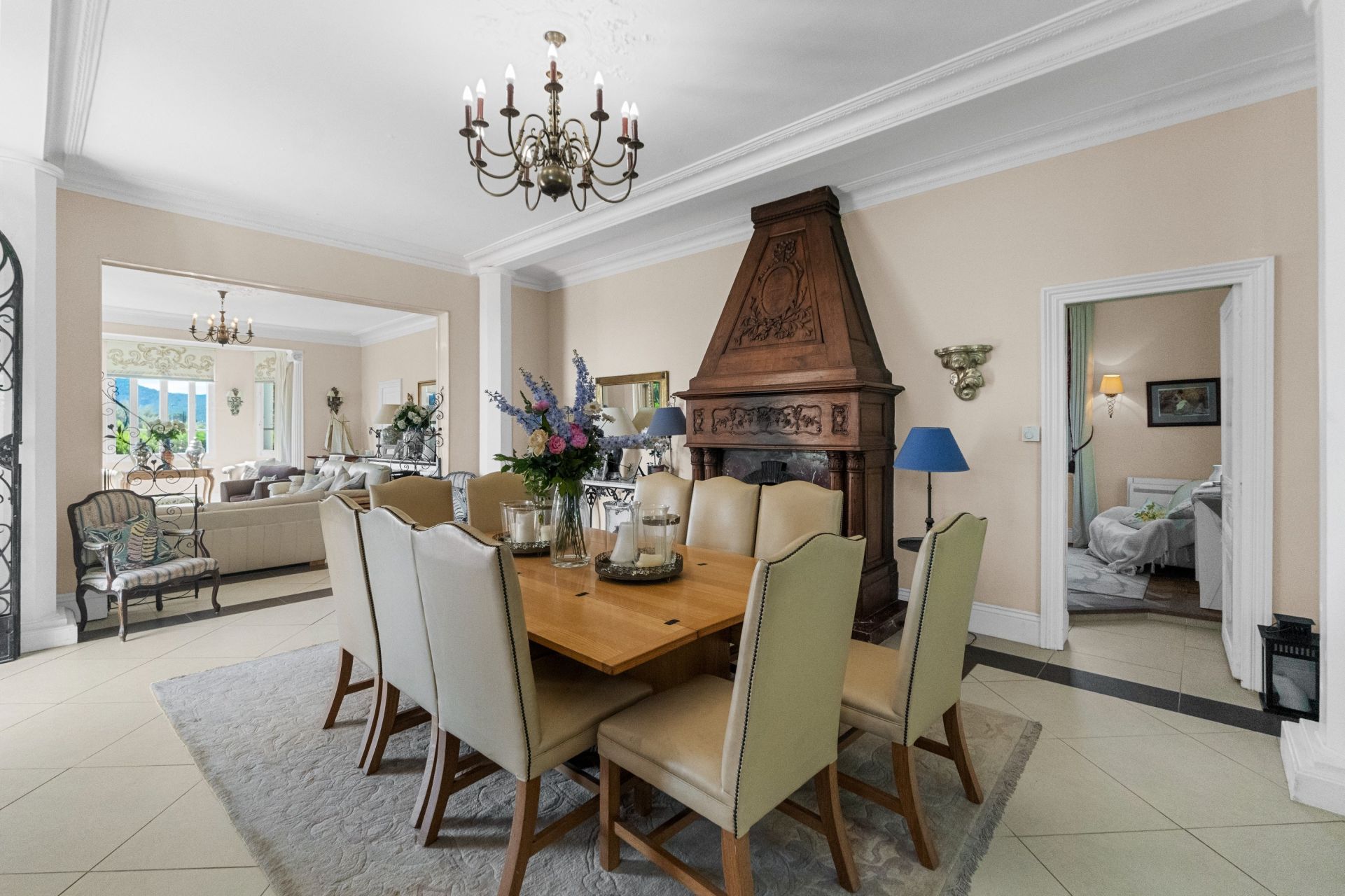 maison de maître 9 Pièces en vente sur MANDELIEU LA NAPOULE (06210)