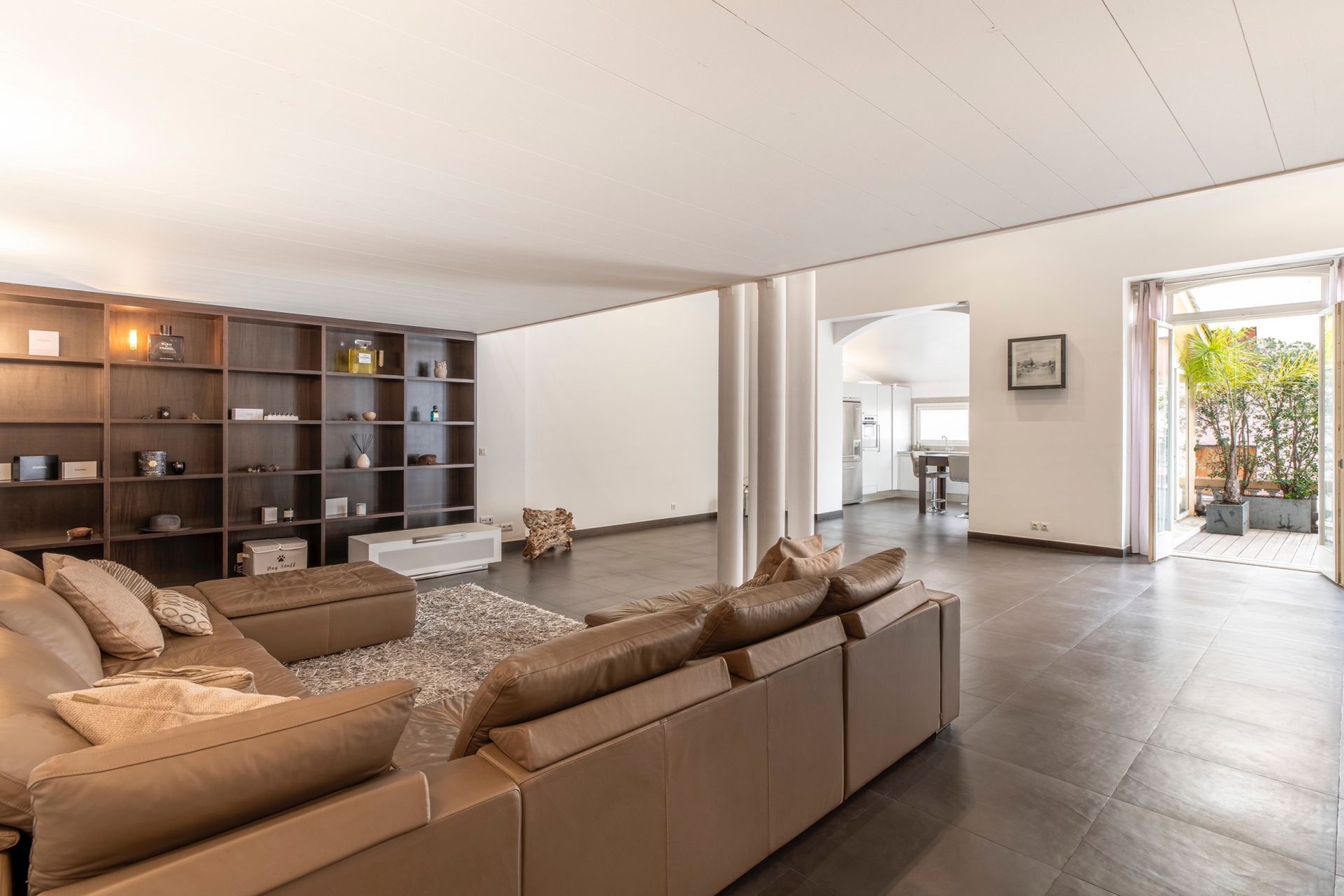 loft 4 Rooms for sale on BEAUSOLEIL (06240)