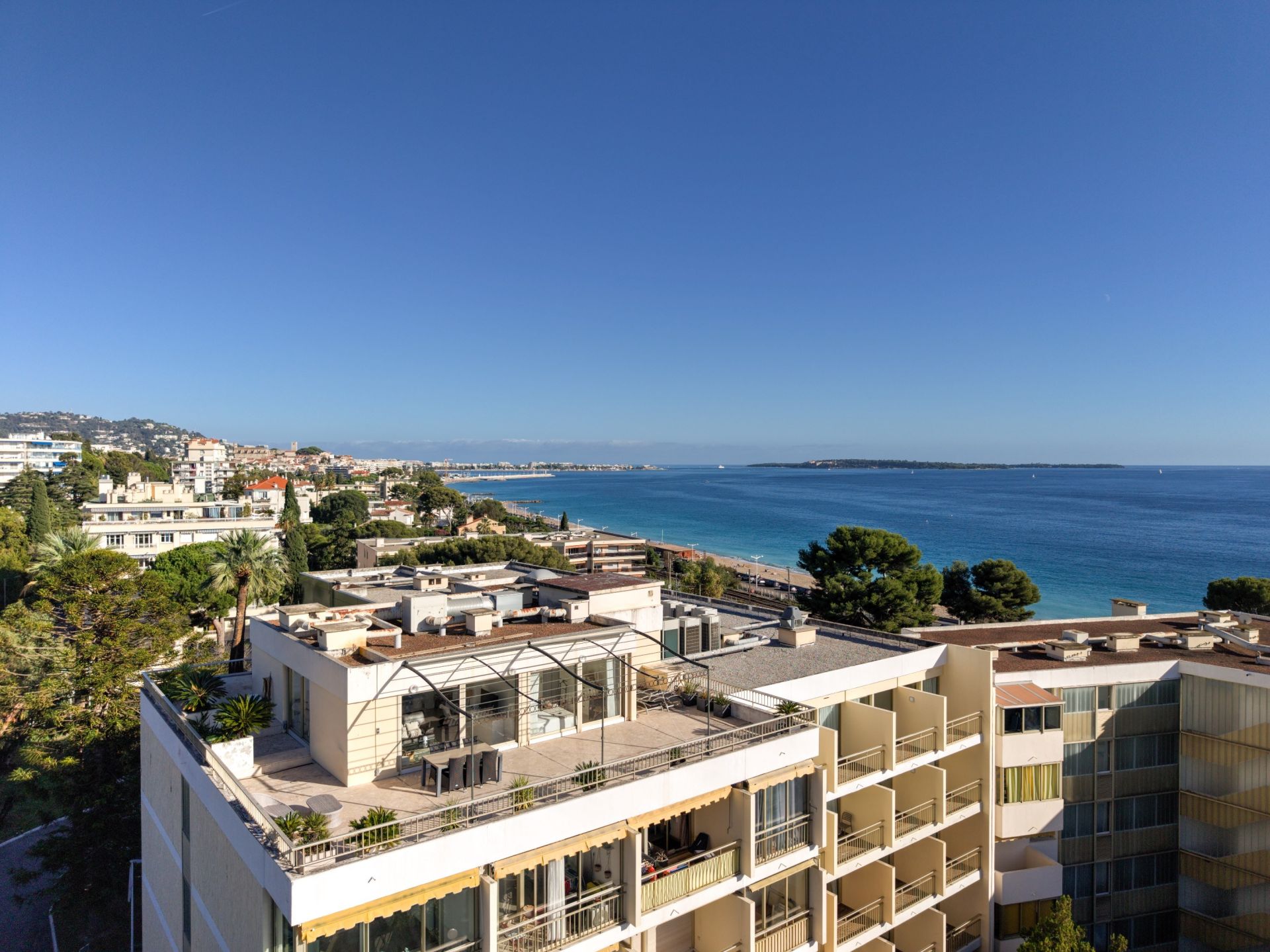 penthouse 4 Pièces en vente sur CANNES (06400)