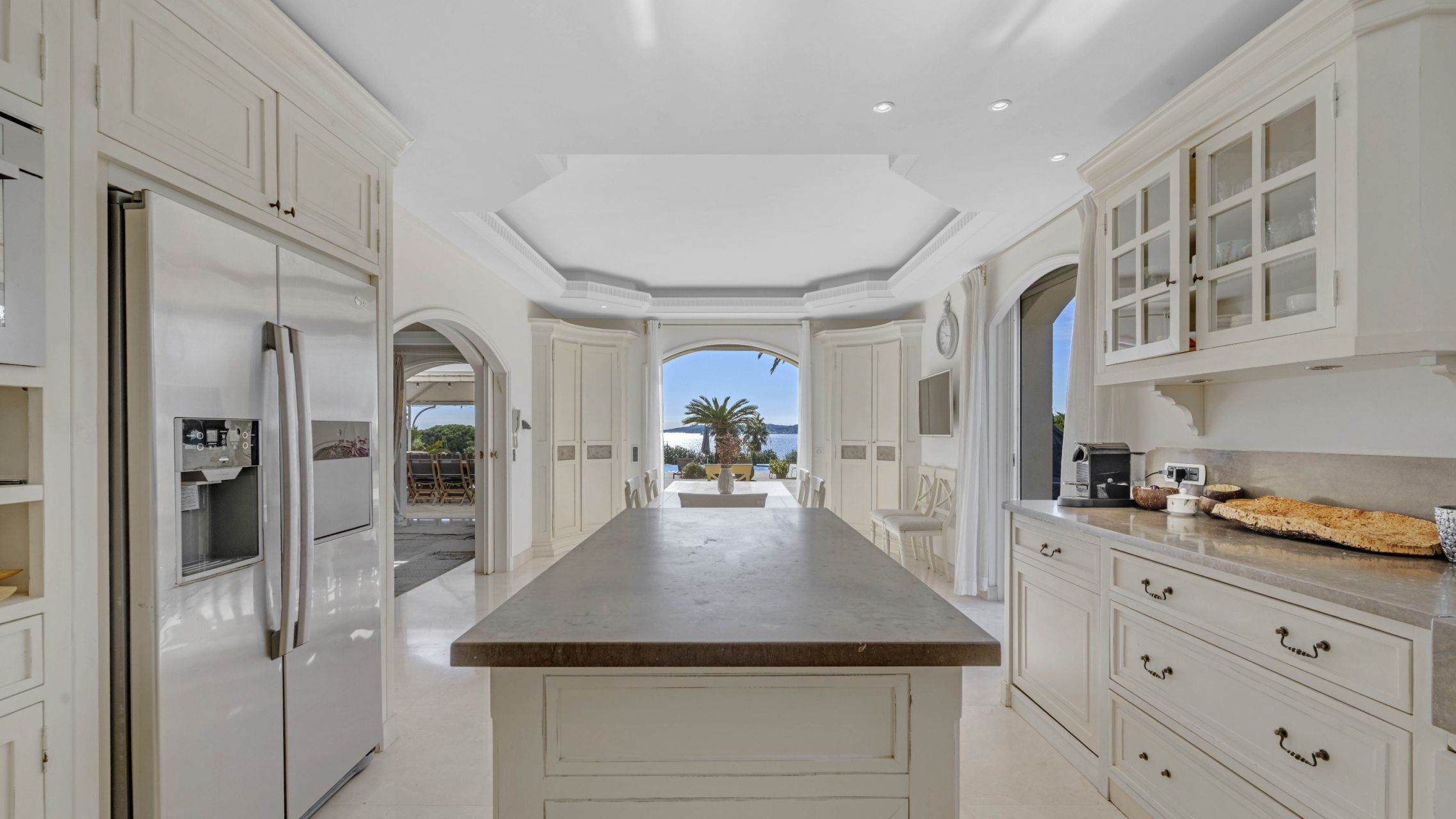 villa 8 Rooms for sale on GRIMAUD (83310)