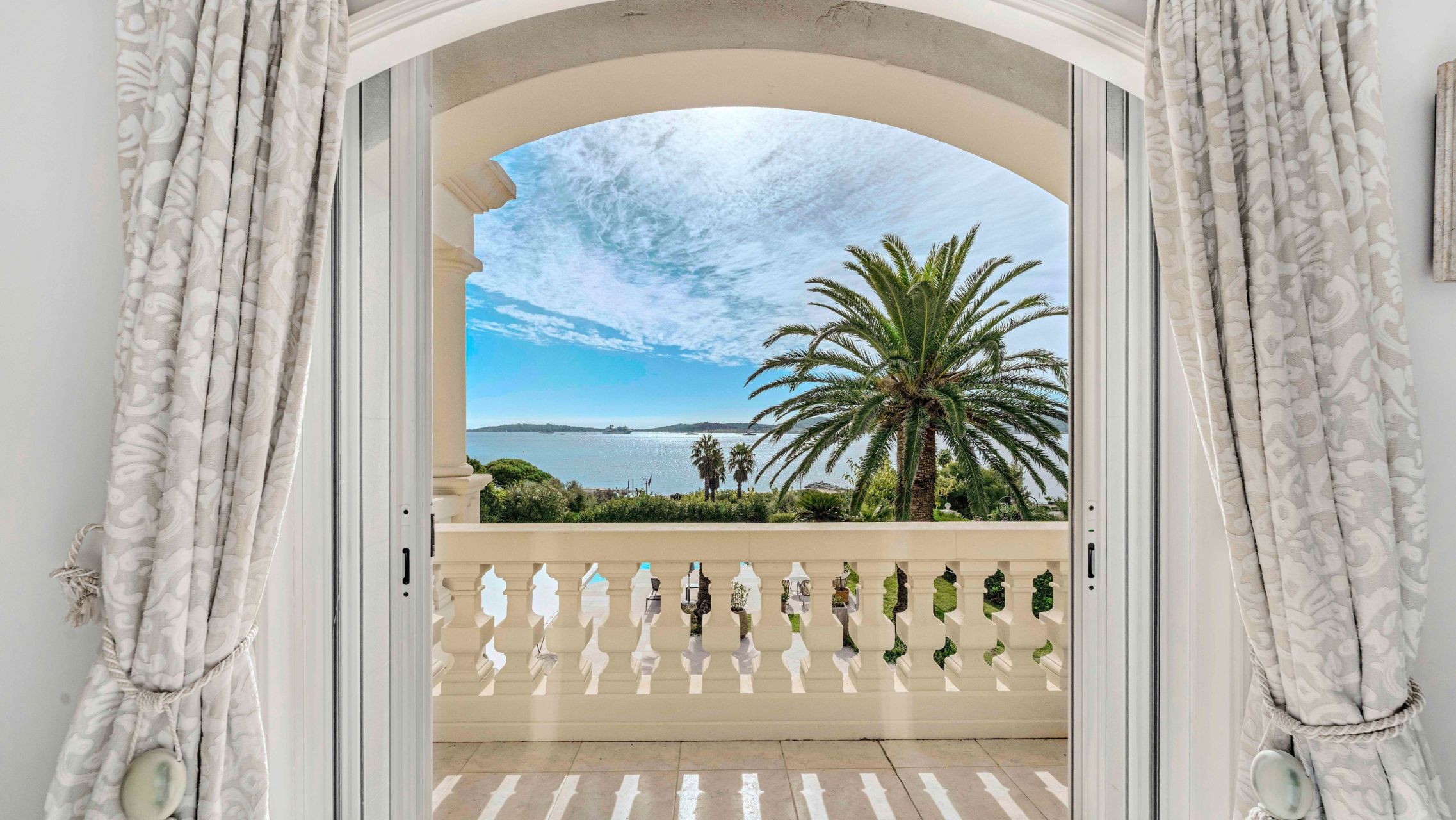 villa 8 Pièces en vente sur GRIMAUD (83310)