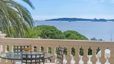 Sale Villa Grimaud 8&nbsp;Rooms 472&nbsp;m²