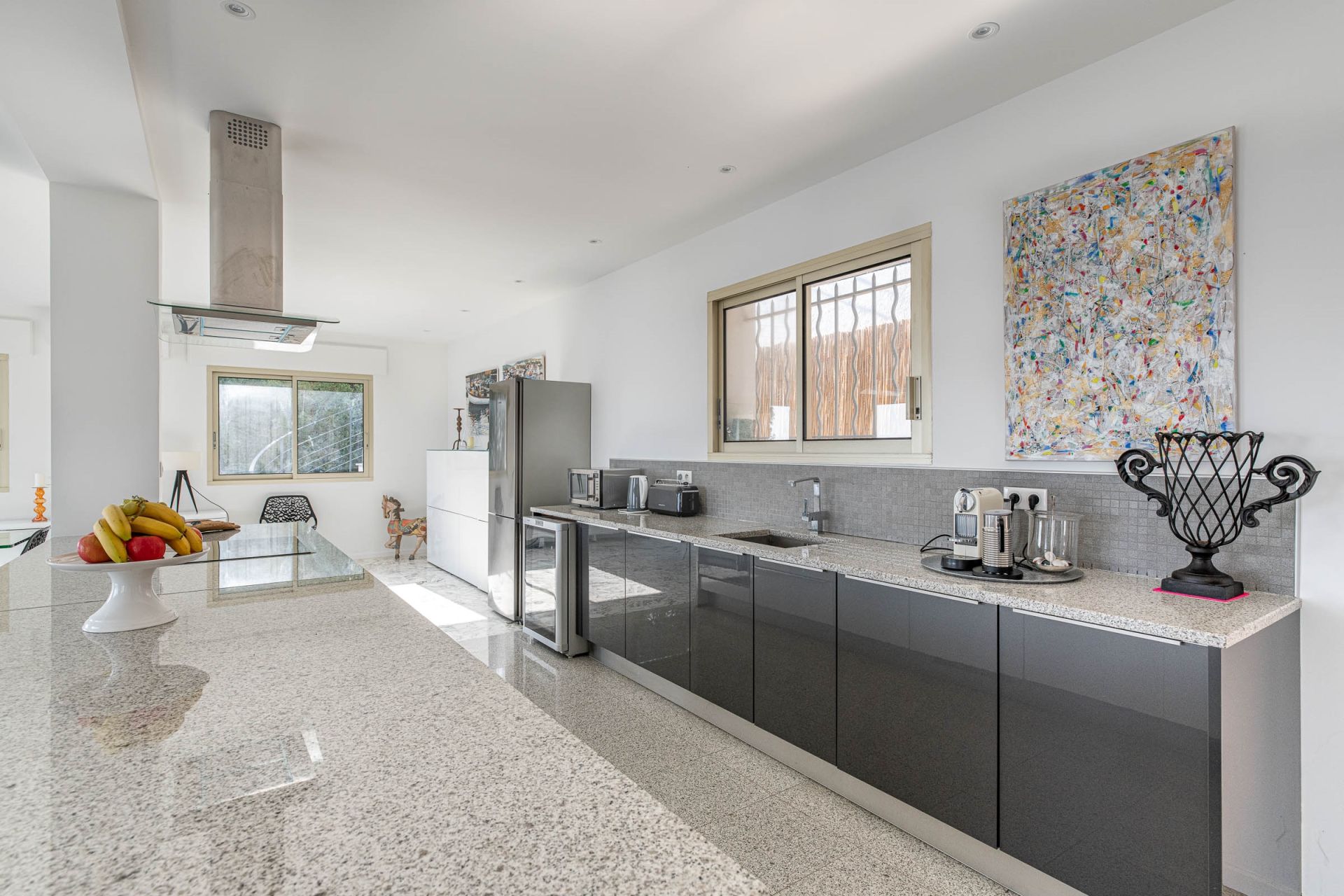 villa 6 Rooms for sale on EZE (06360)