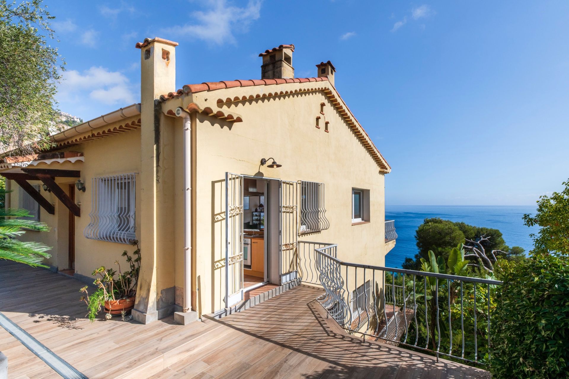 villa 6 Pièces en vente sur EZE (06360)