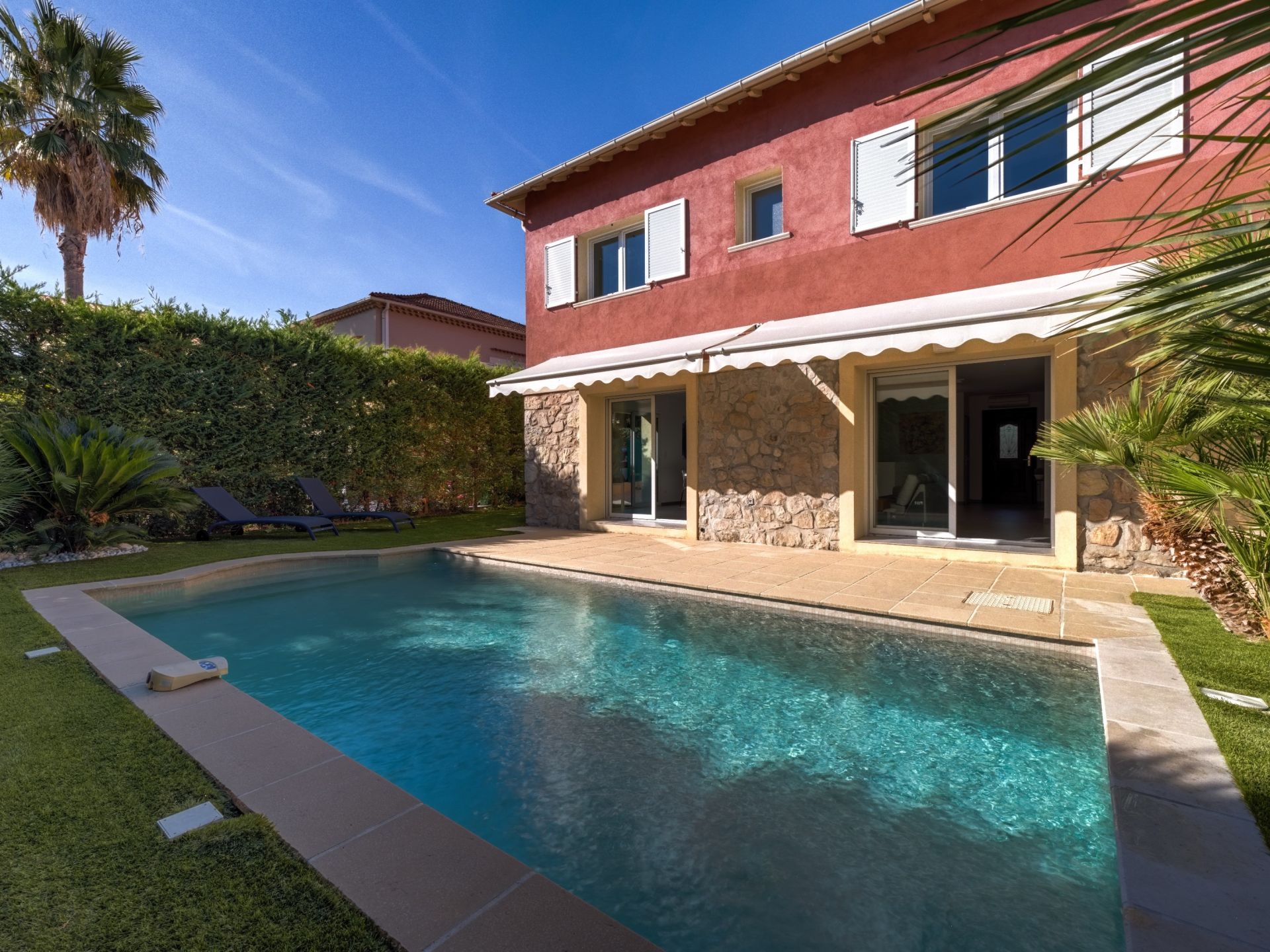 villa 5 Pièces en vente sur ANTIBES (06600)