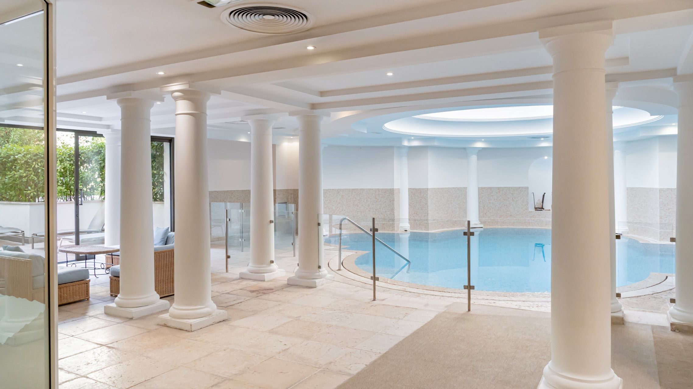 apartment 3 Rooms for sale on CANNES (06400)