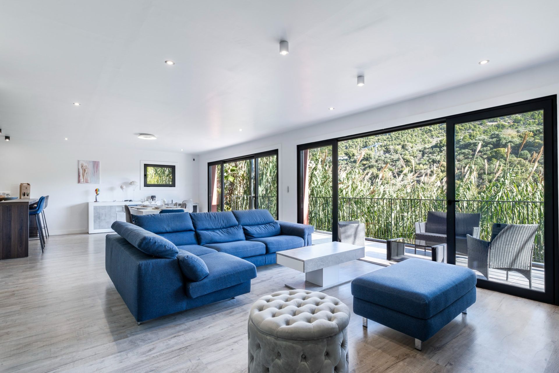 maison contemporaine 6 Pièces en vente sur EZE (06360)