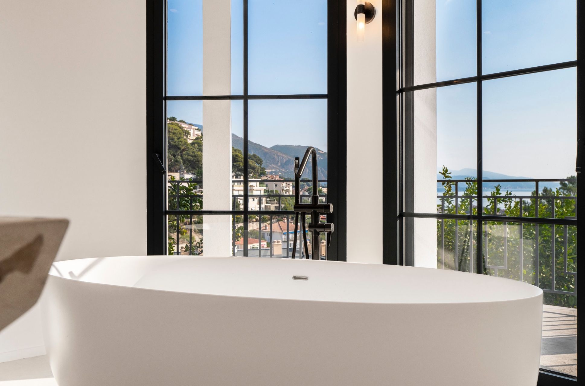 villa 5 Pièces en vente sur ROQUEBRUNE CAP MARTIN (06190)