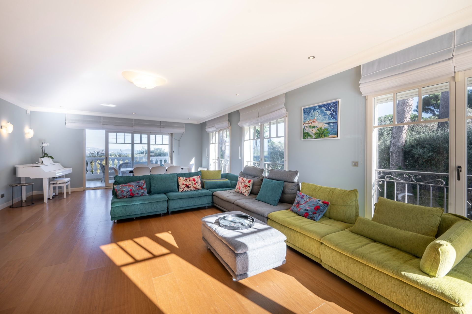 villa 5 Pièces en vente sur CAP D ANTIBES (06160)