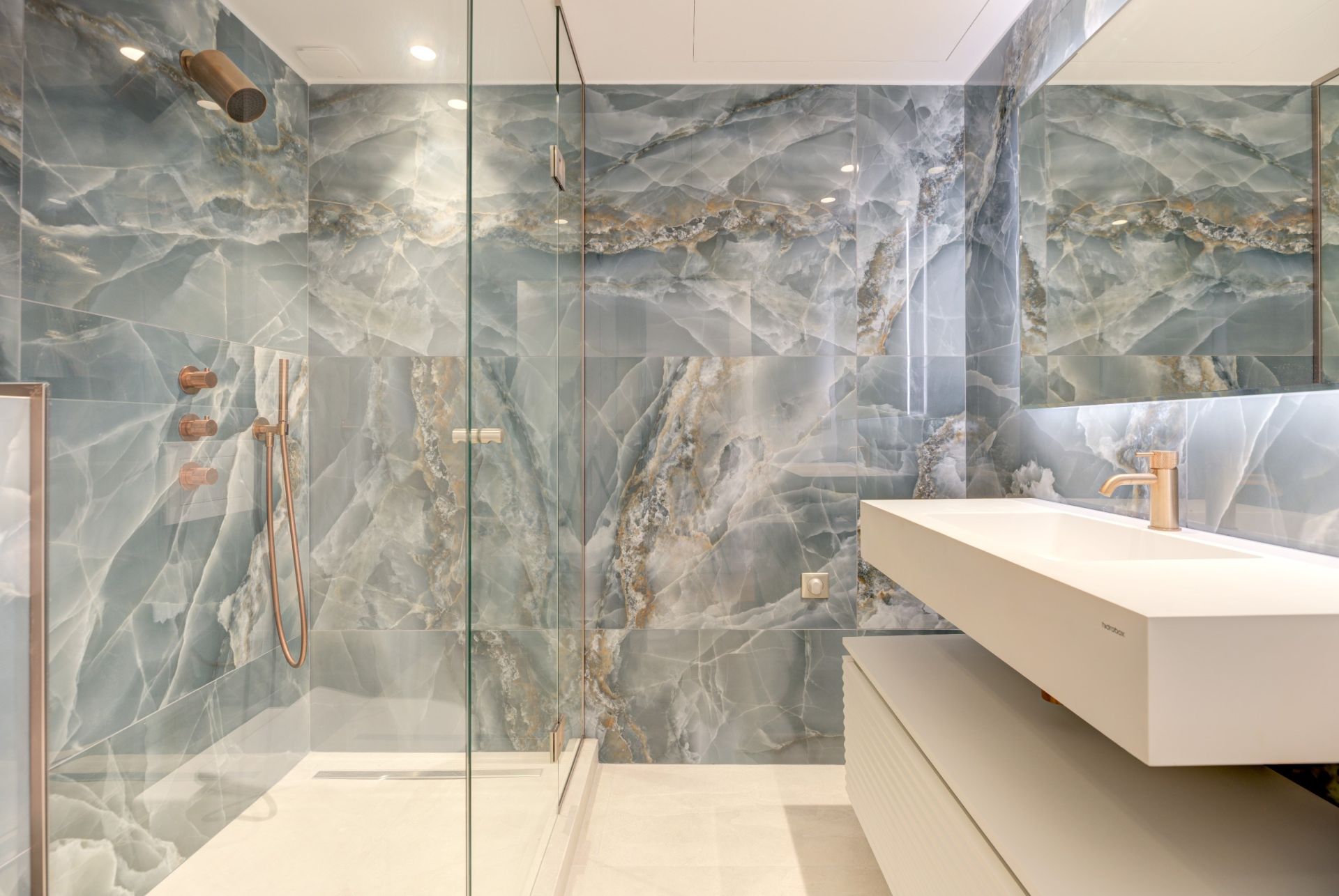 appartement 4 Pièces en vente sur CANNES (06400)