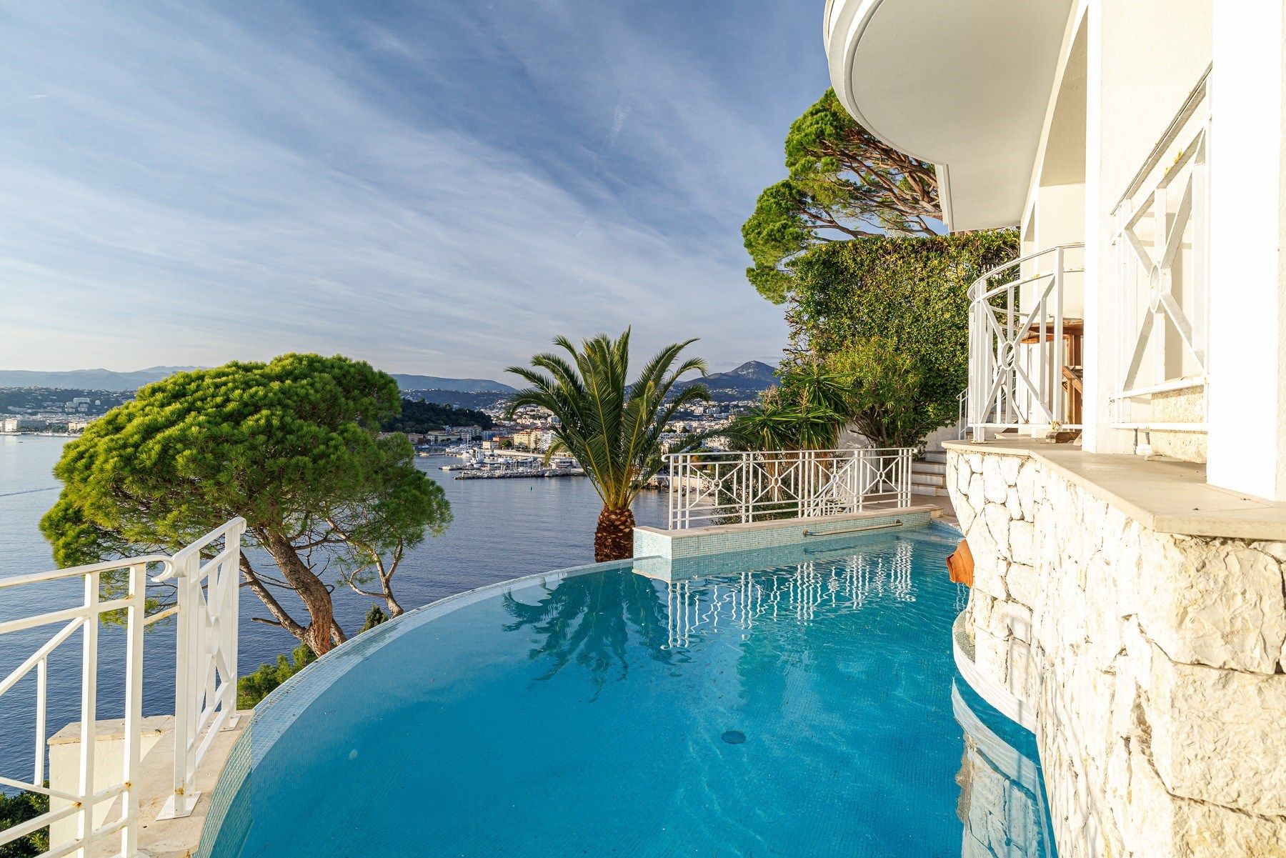 villa 9 Pièces en vente sur NICE (06000)