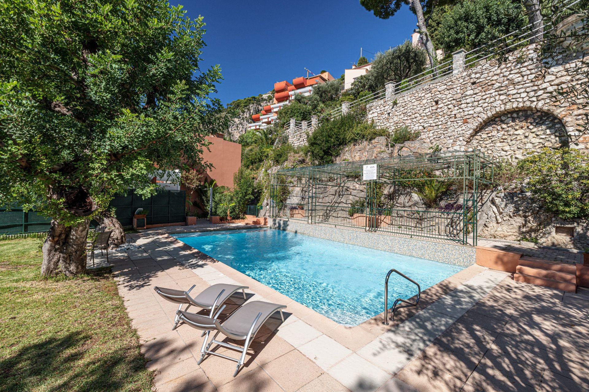 appartement 3 Pièces en vente sur VILLEFRANCHE SUR MER (06230)