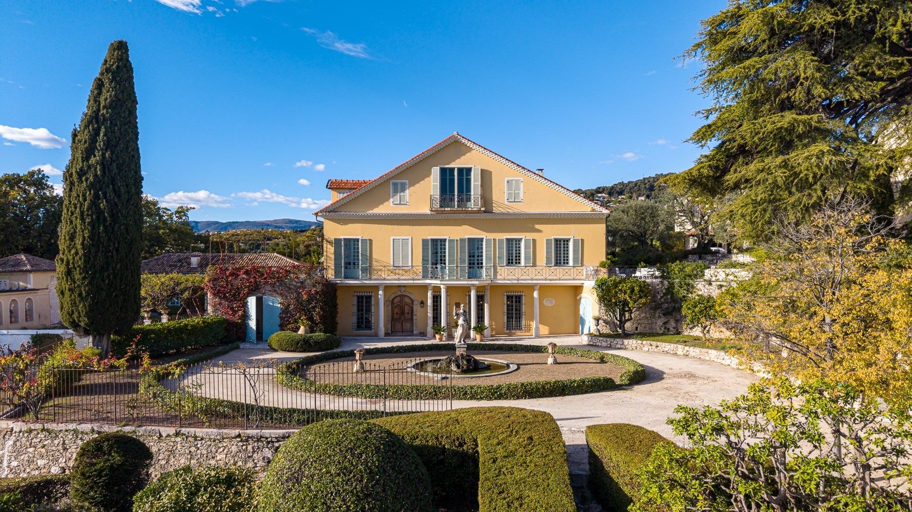 maison de maître 30 Pièces en vente sur NICE (06000)